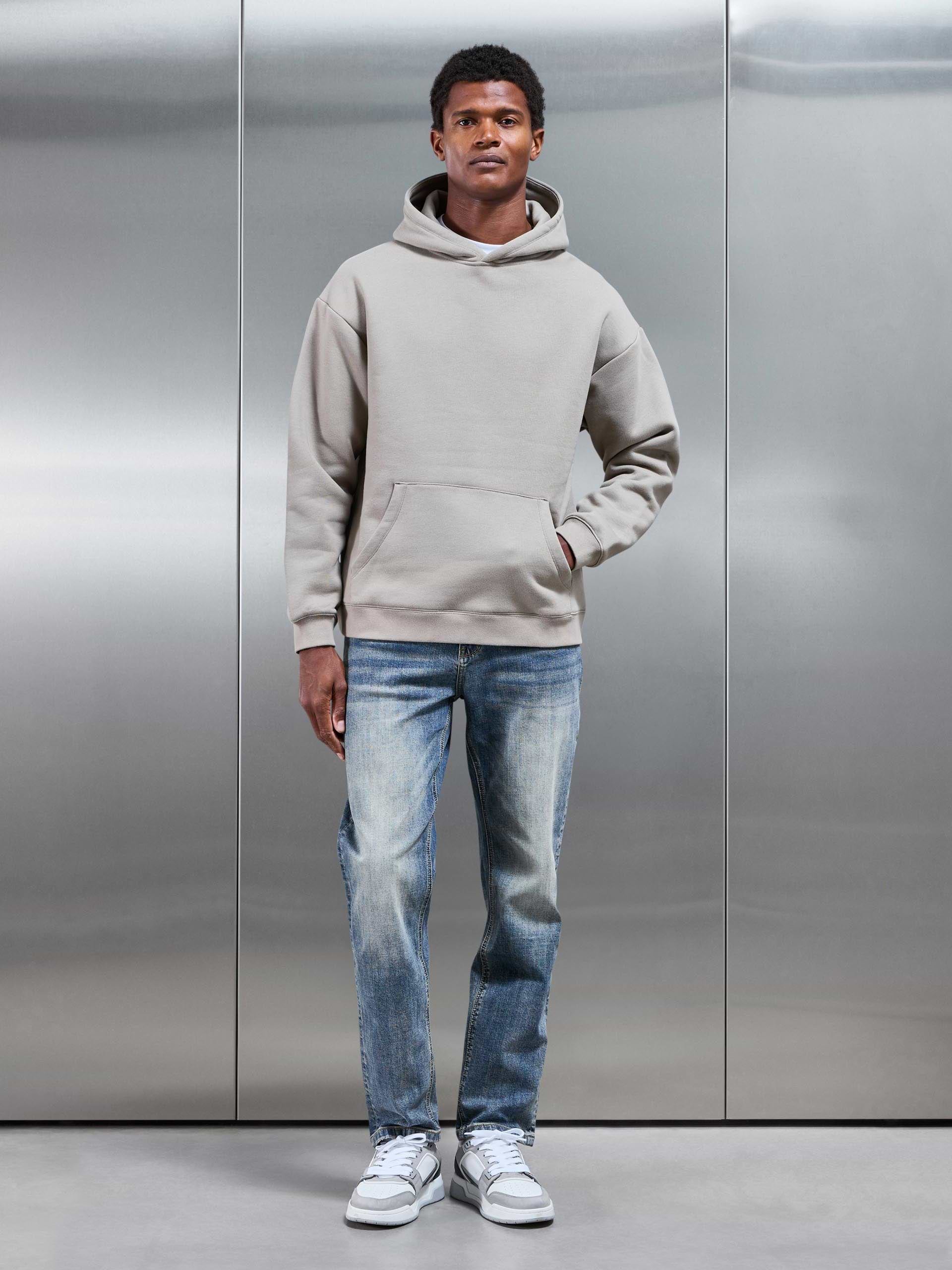 Straight Leg Denim Jeans in Sand Wash