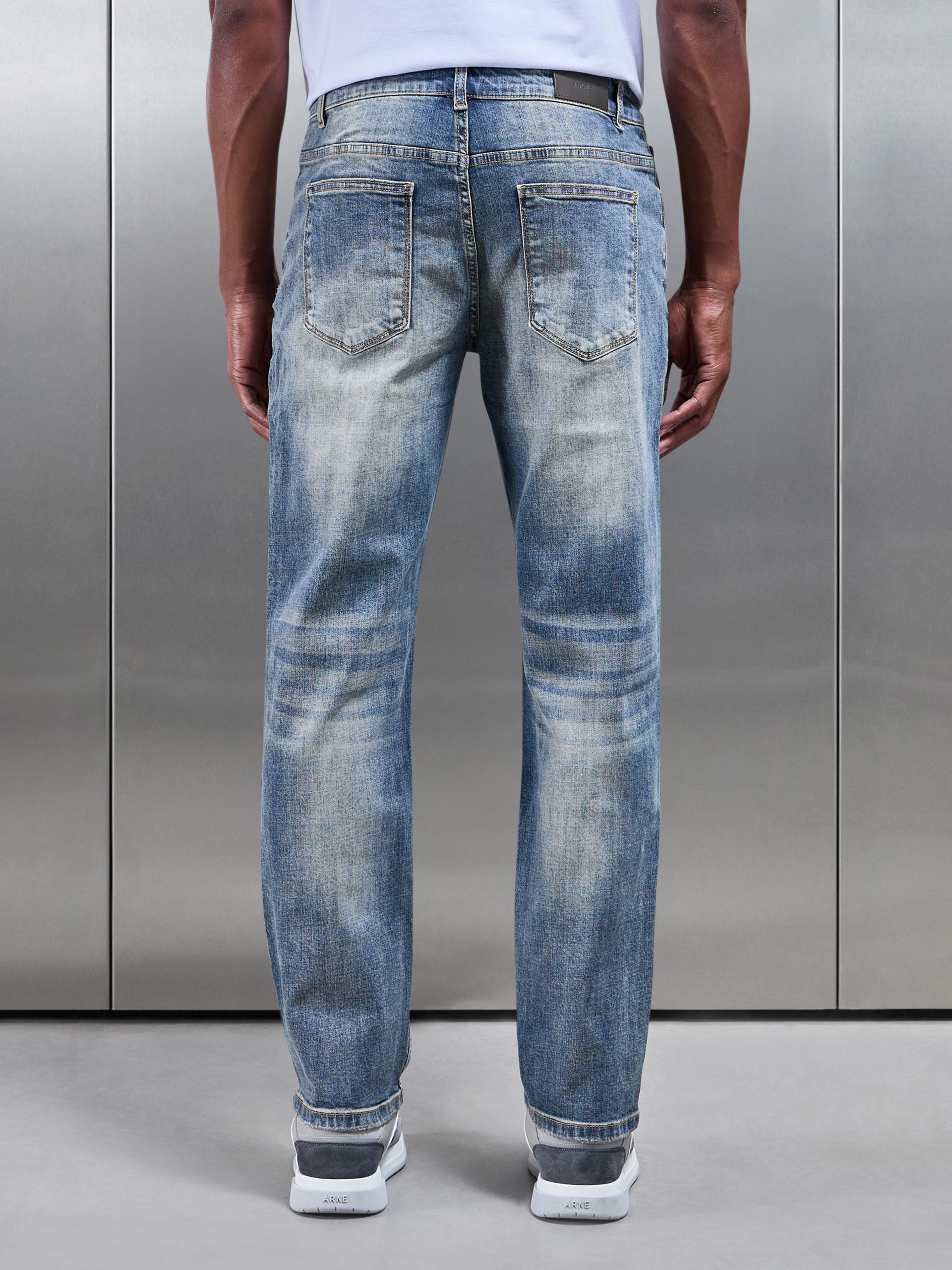 Mens Straight Leg Denim Jeans in Sand Wash