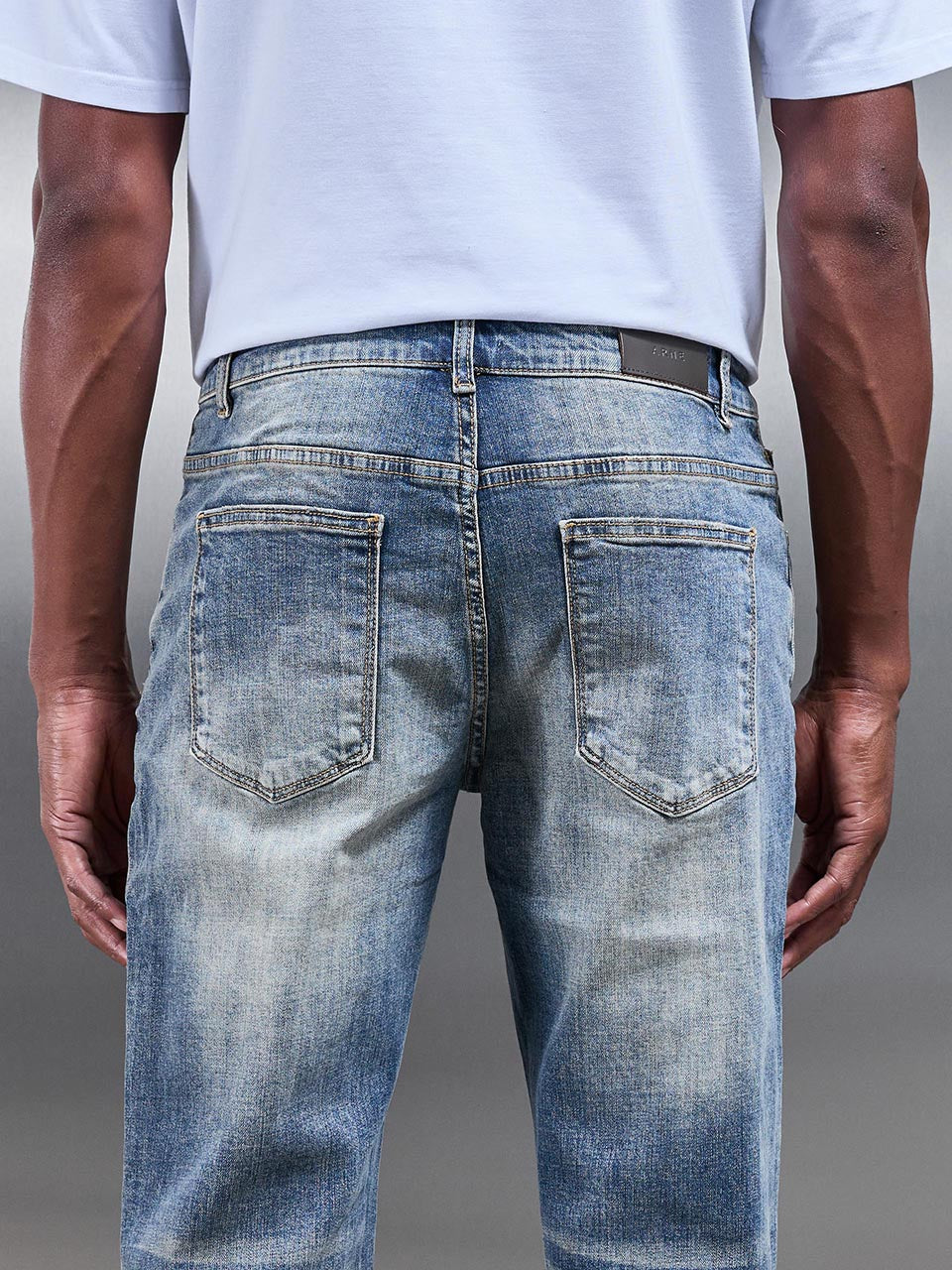 Mens Straight Leg Denim Jeans in Sand Wash