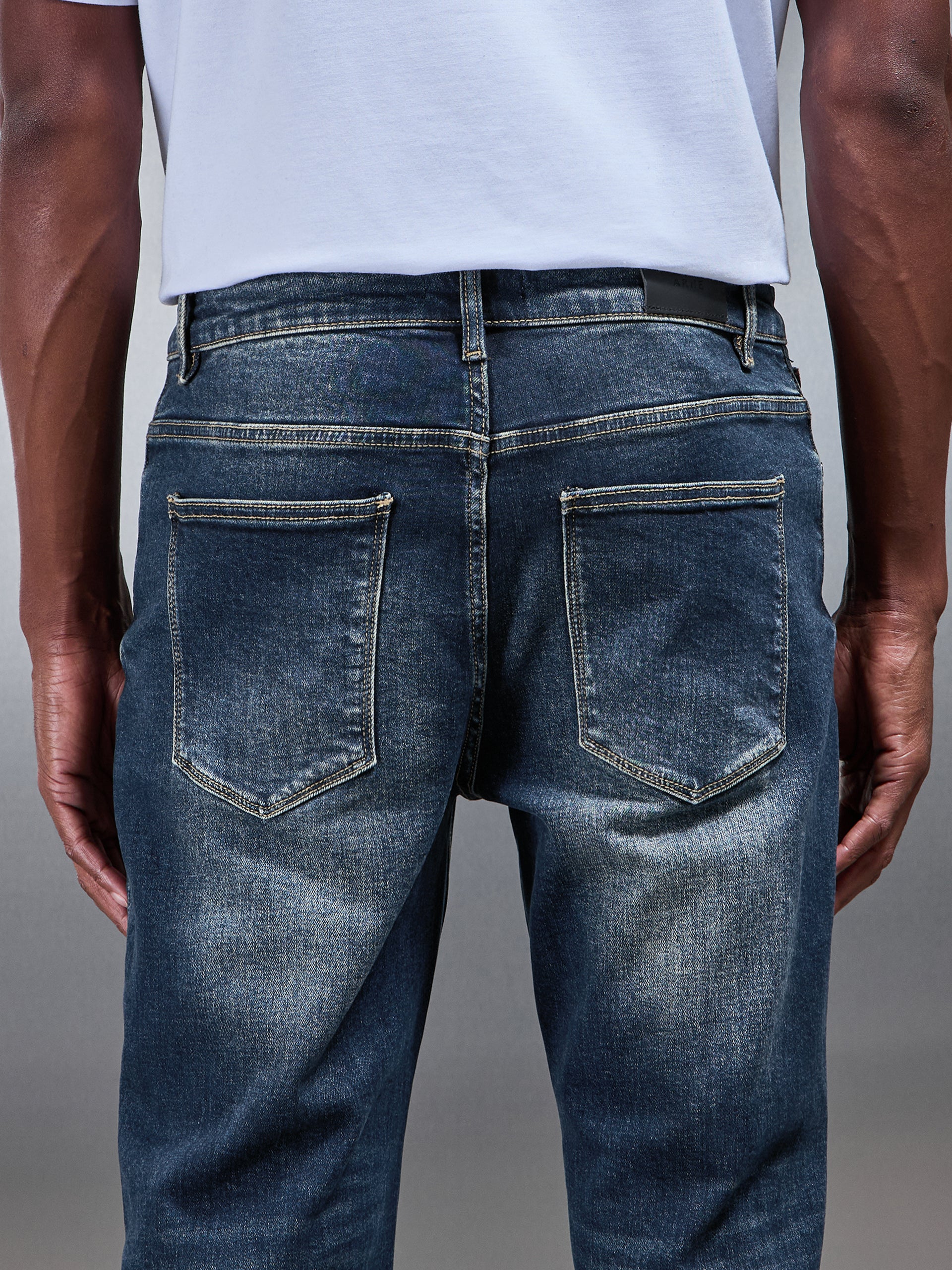 Mens Straight Leg Denim Jeans in Vintage Blue