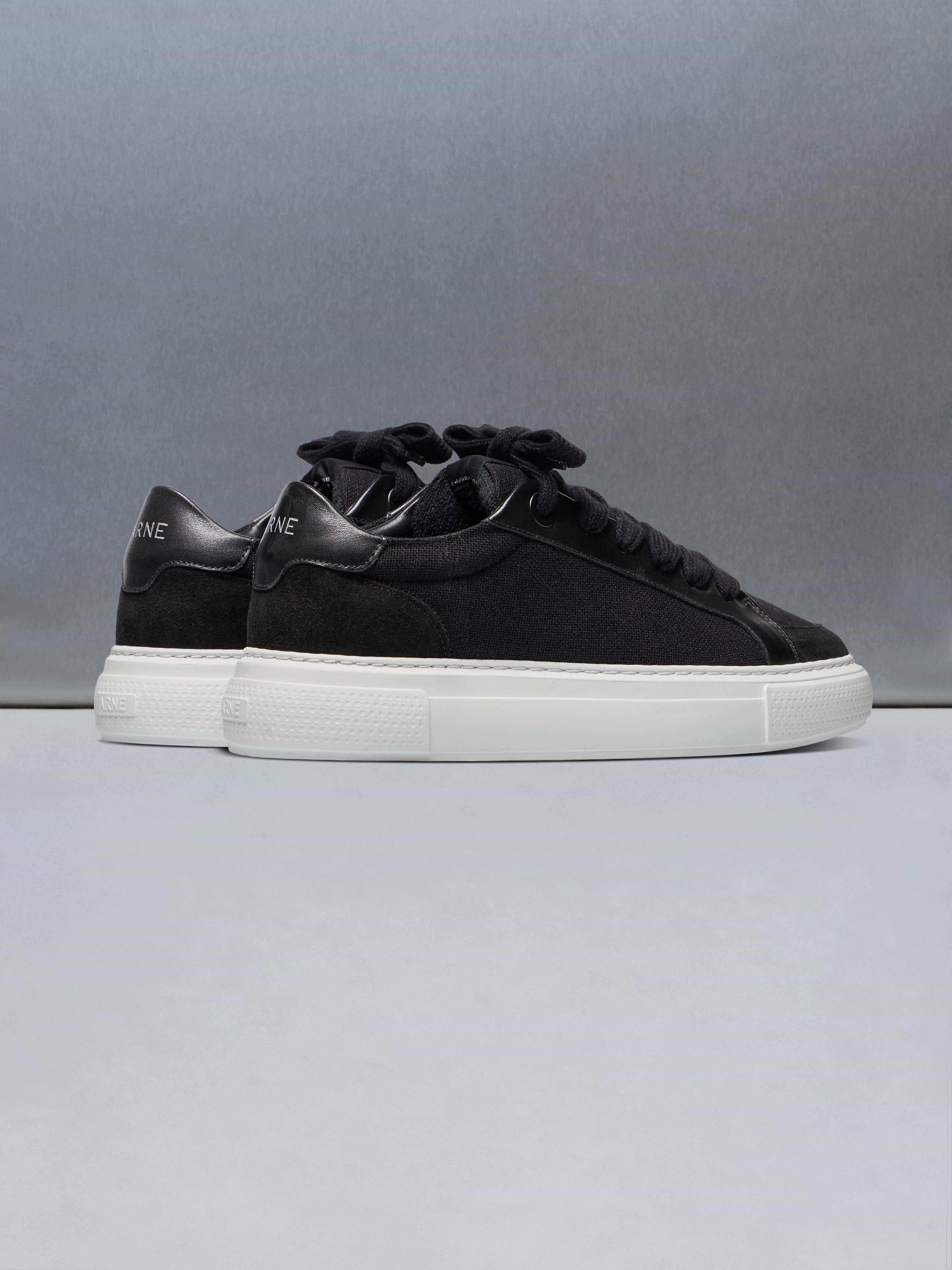 Studio Trainer in Black