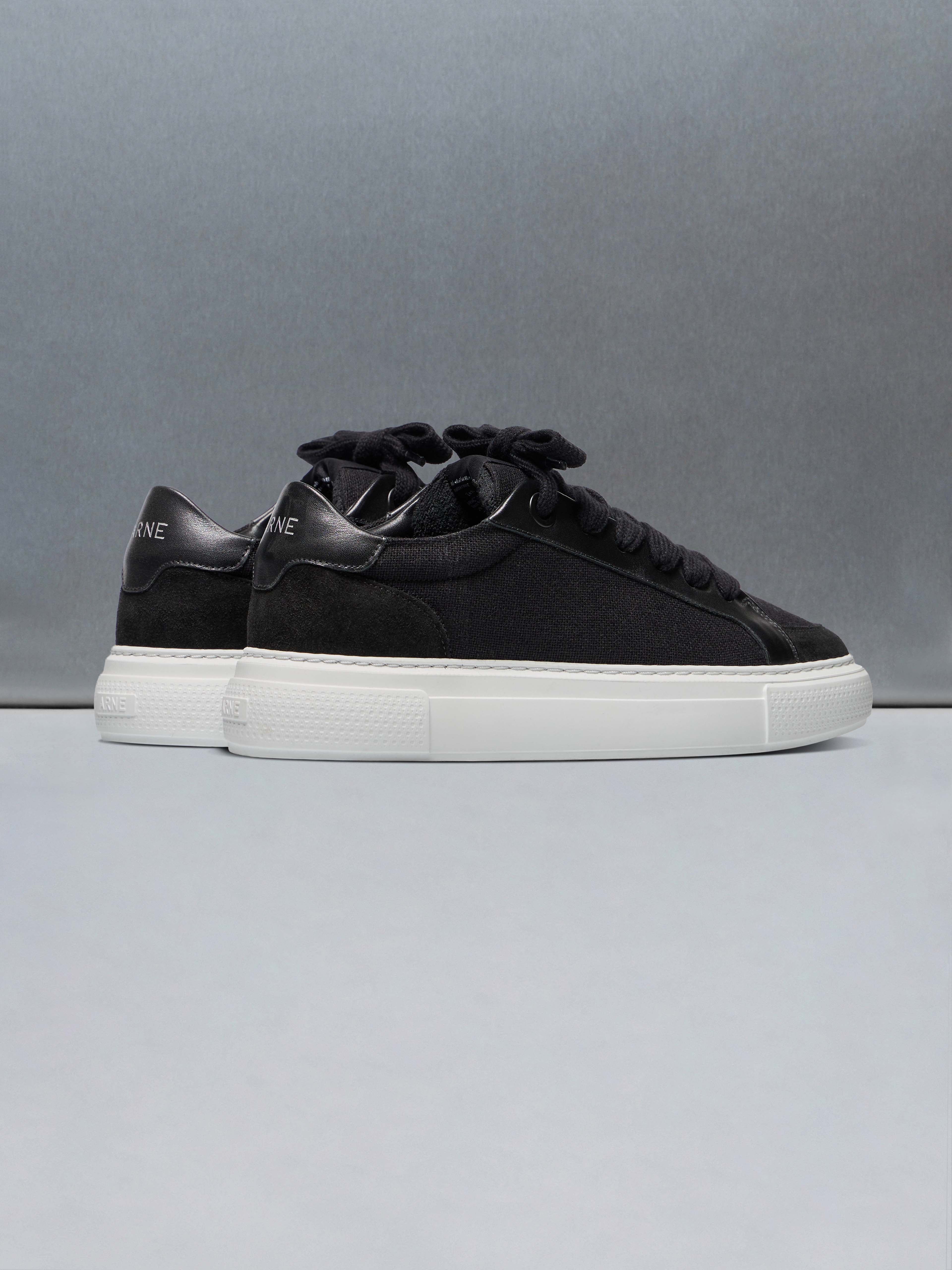Mens Studio Trainer in Black