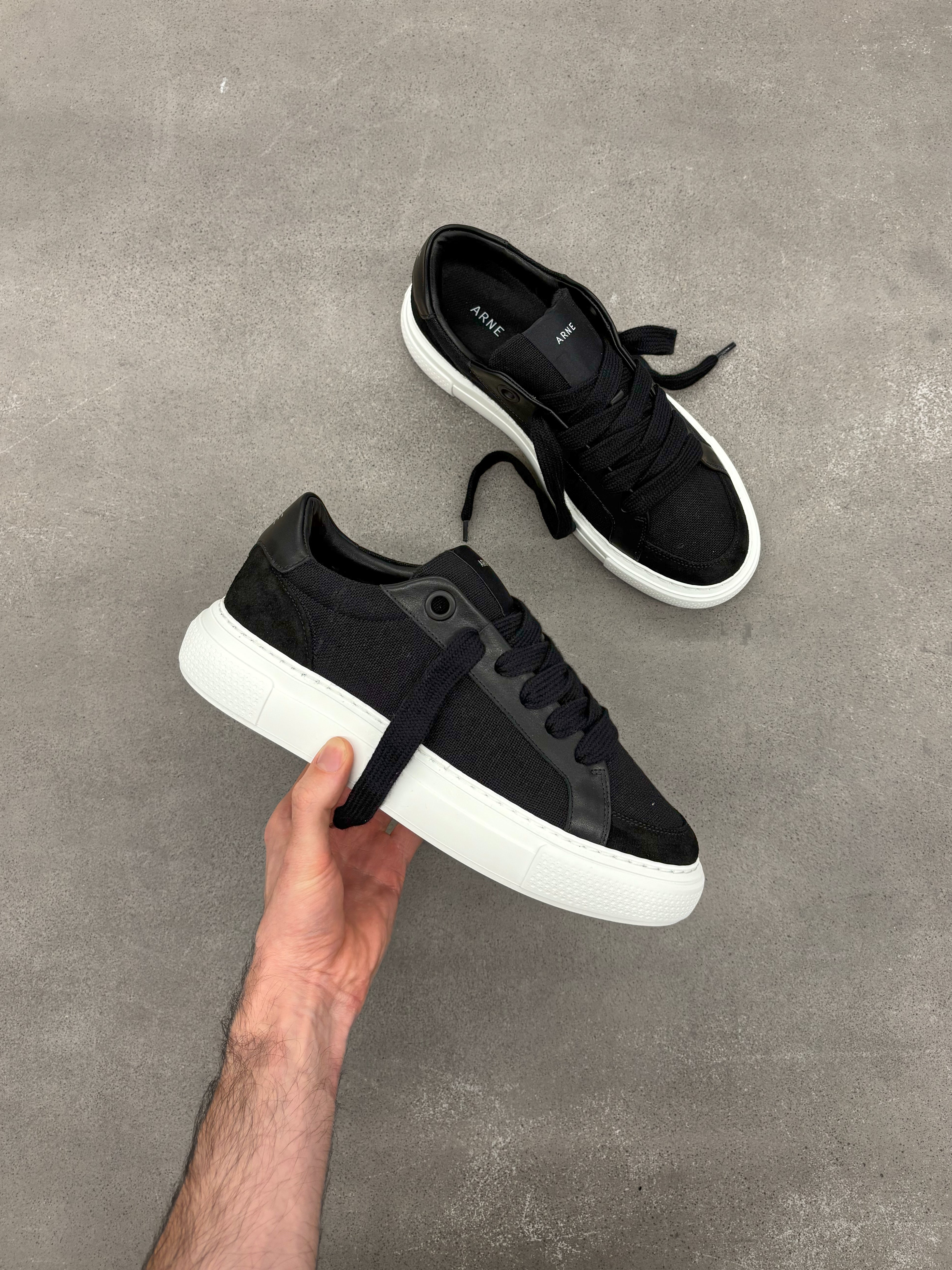 Mens Studio Trainer in Black