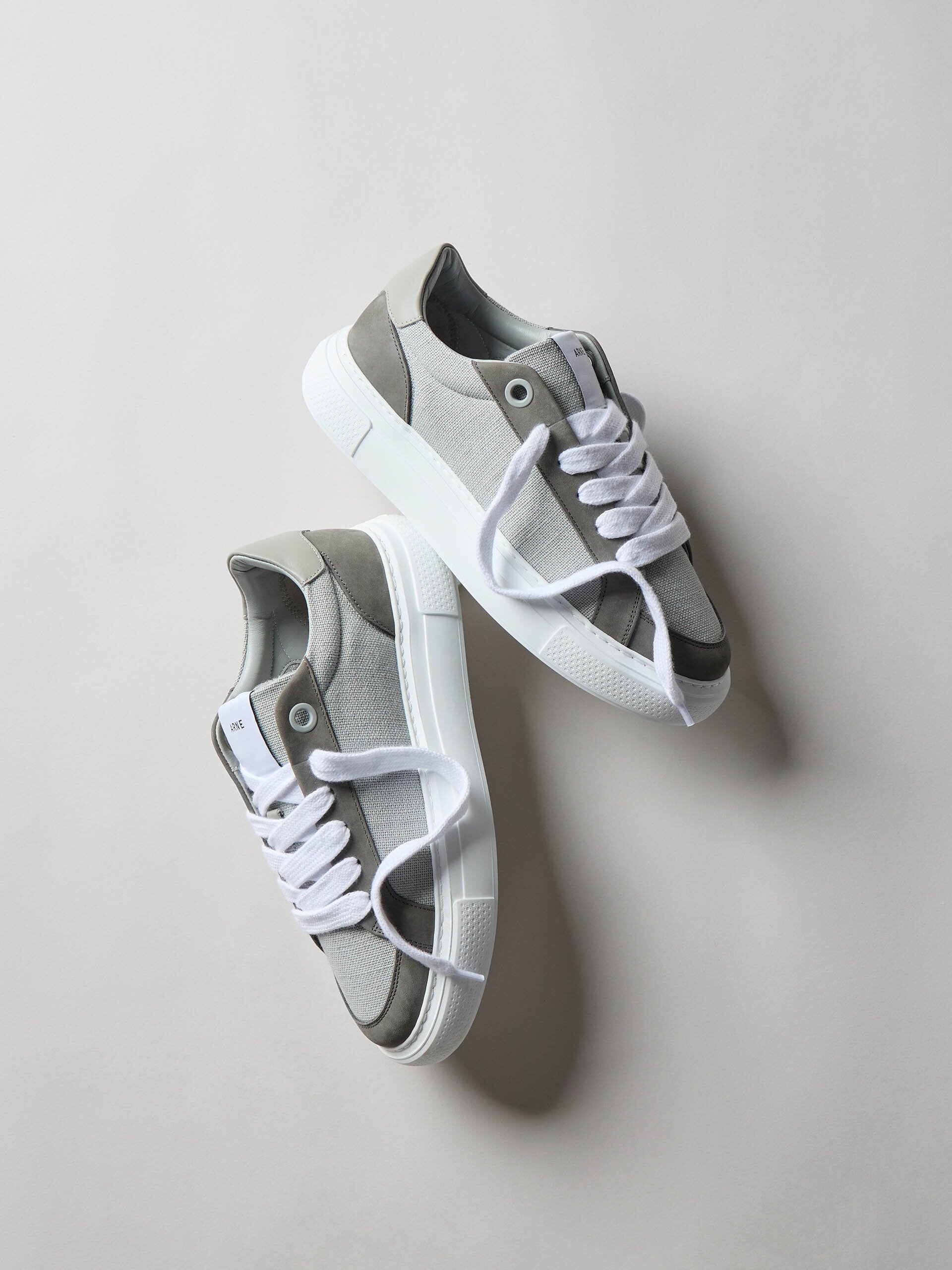 Mens Studio Trainer in Grey
