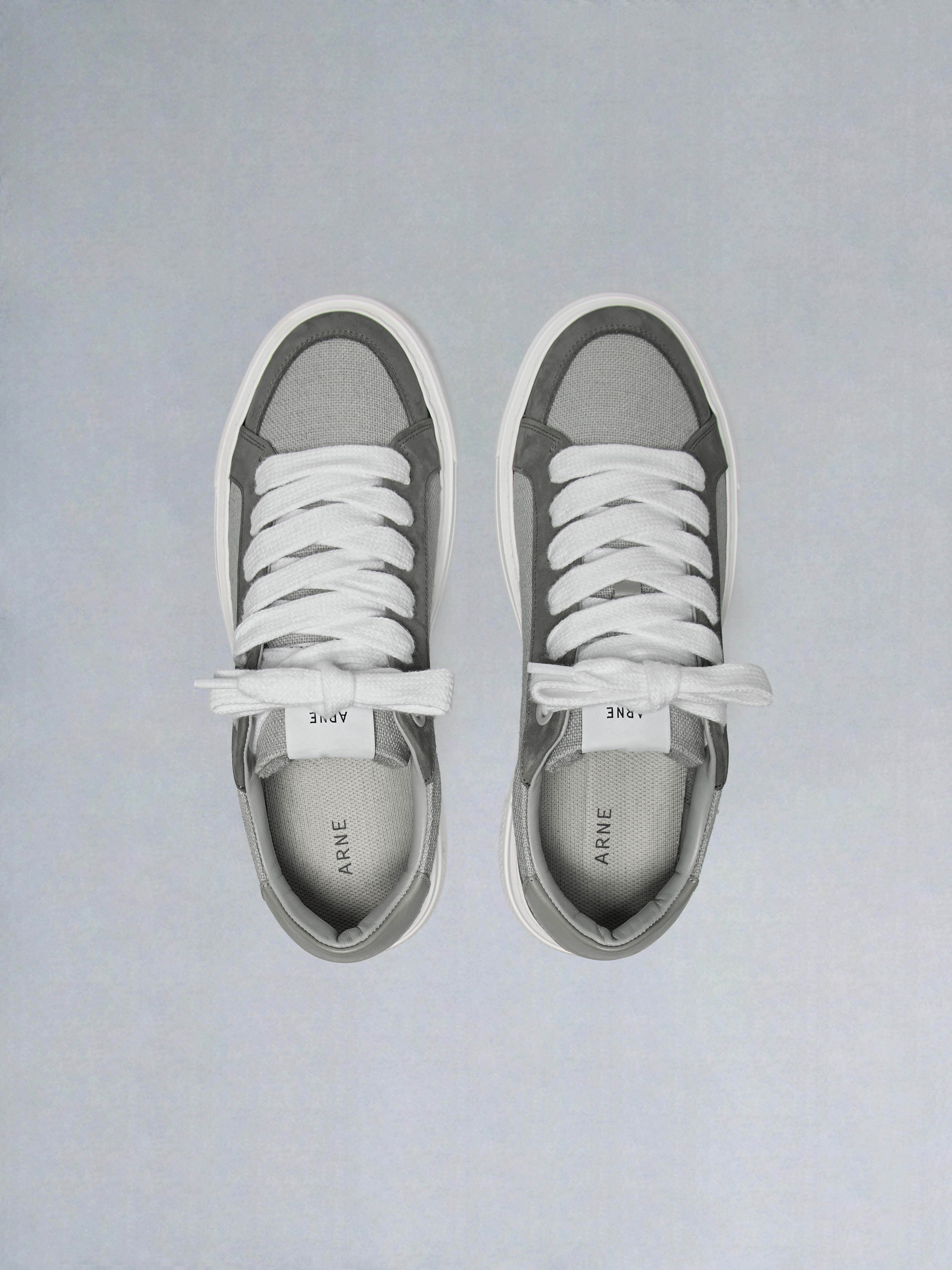 Mens Studio Trainer in Grey