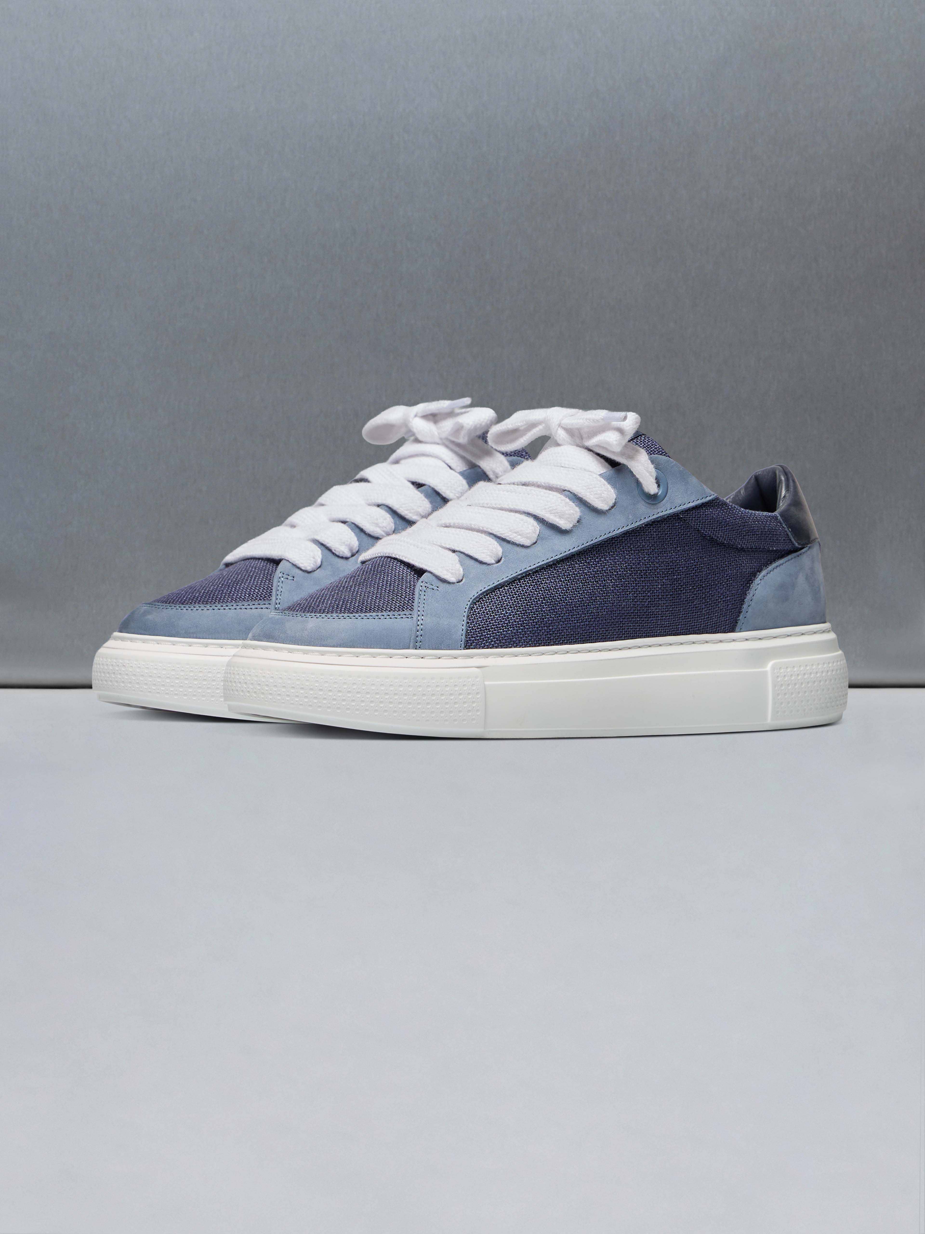 Studio Trainer in Navy Blue