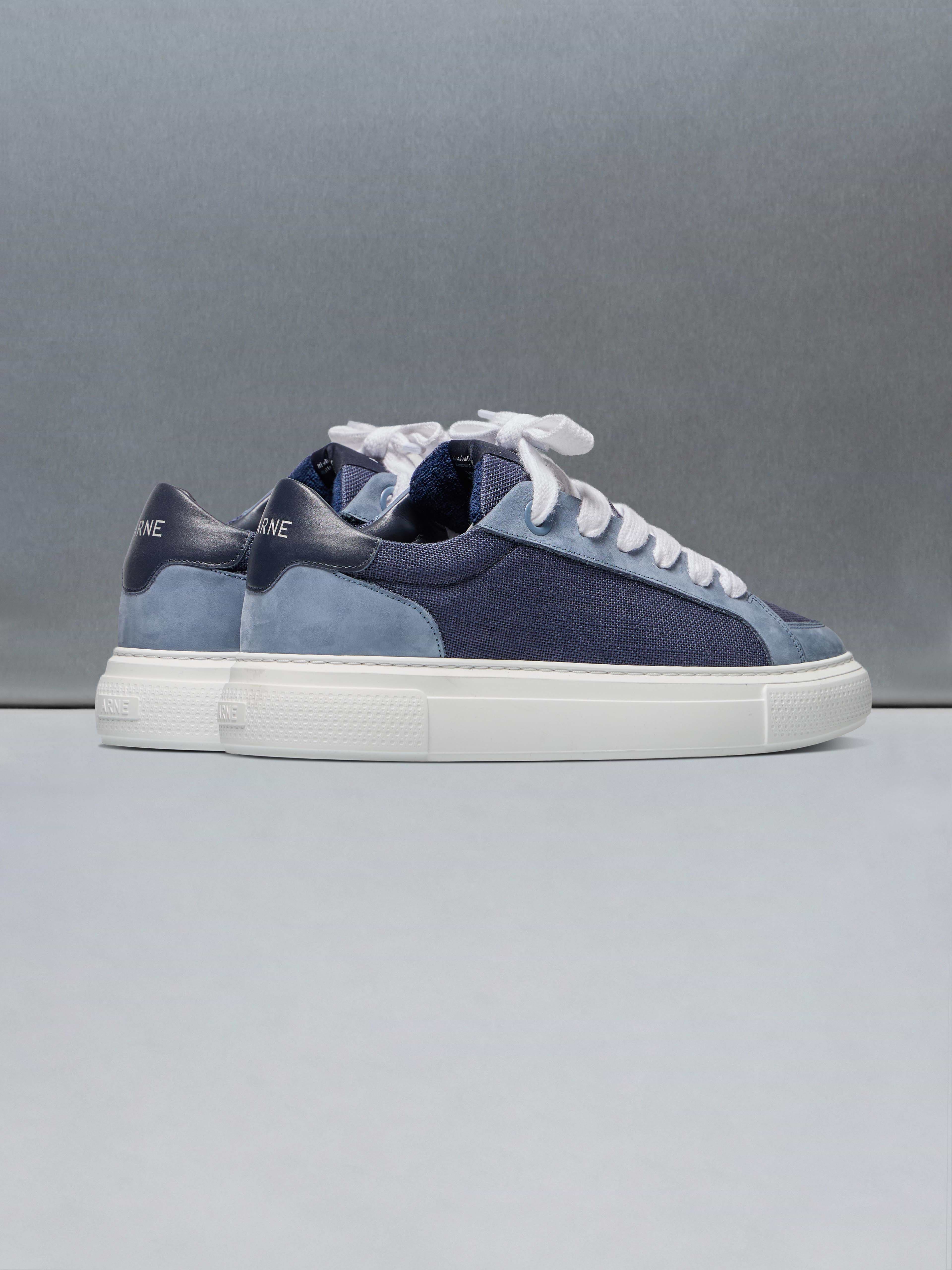 Studio Trainer in Navy Blue