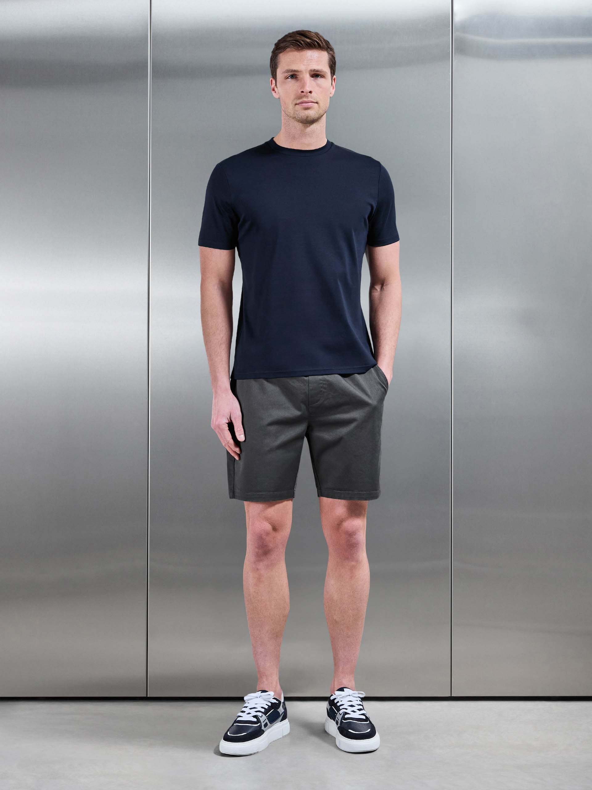 Mens Tailored Chino Drawstring Short in Grey