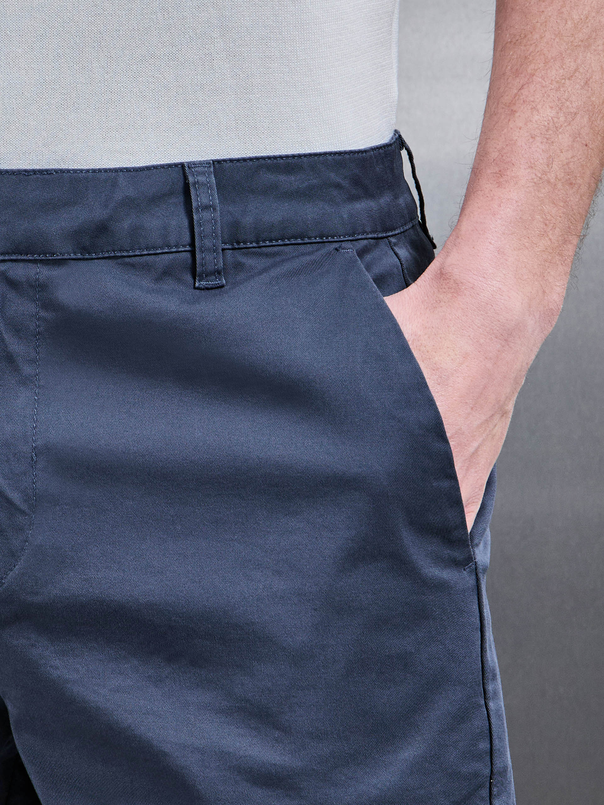Mens Tailored Chino Short in Air Force Blue