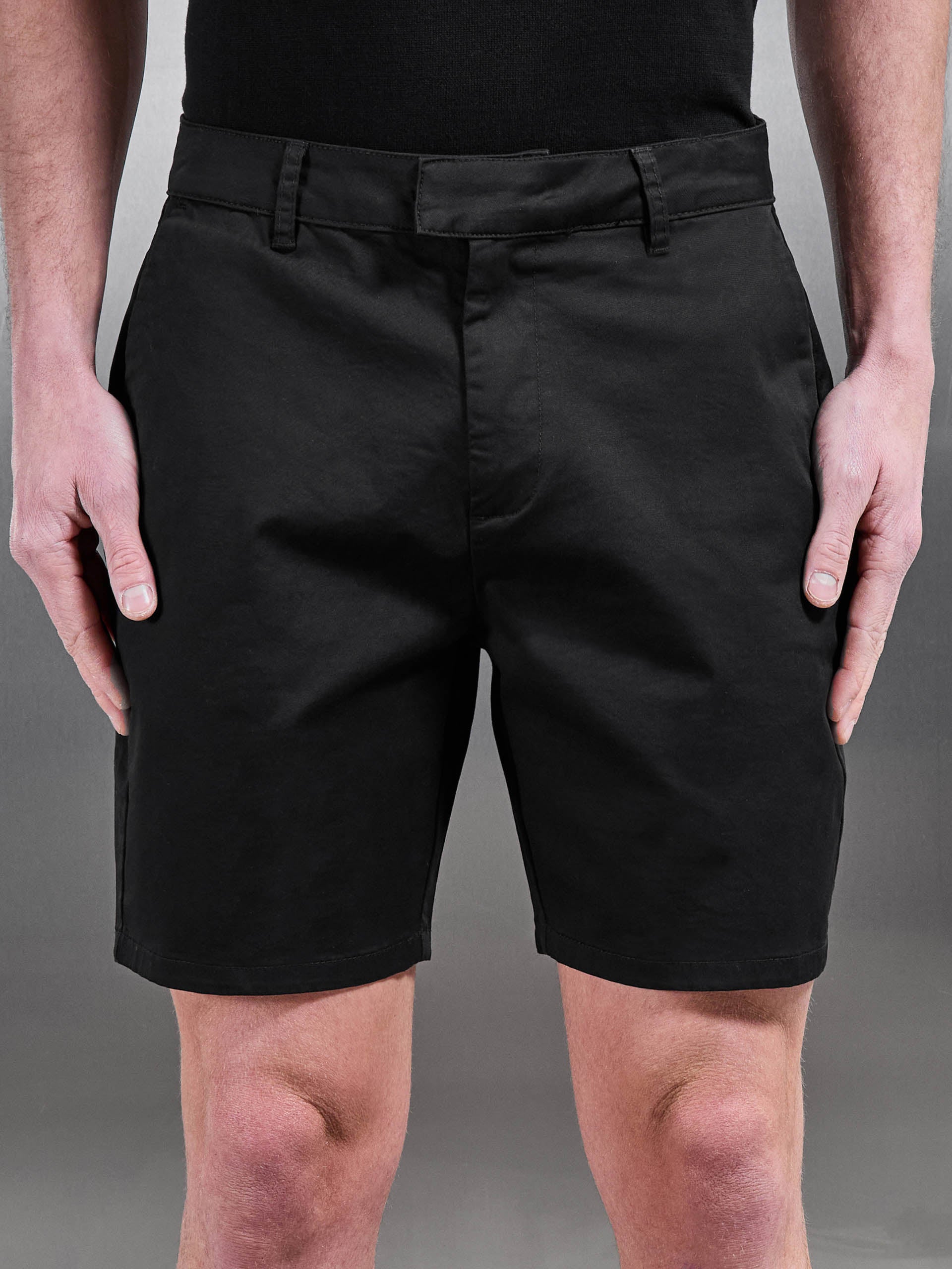 Mens Tailored Chino Short in Black