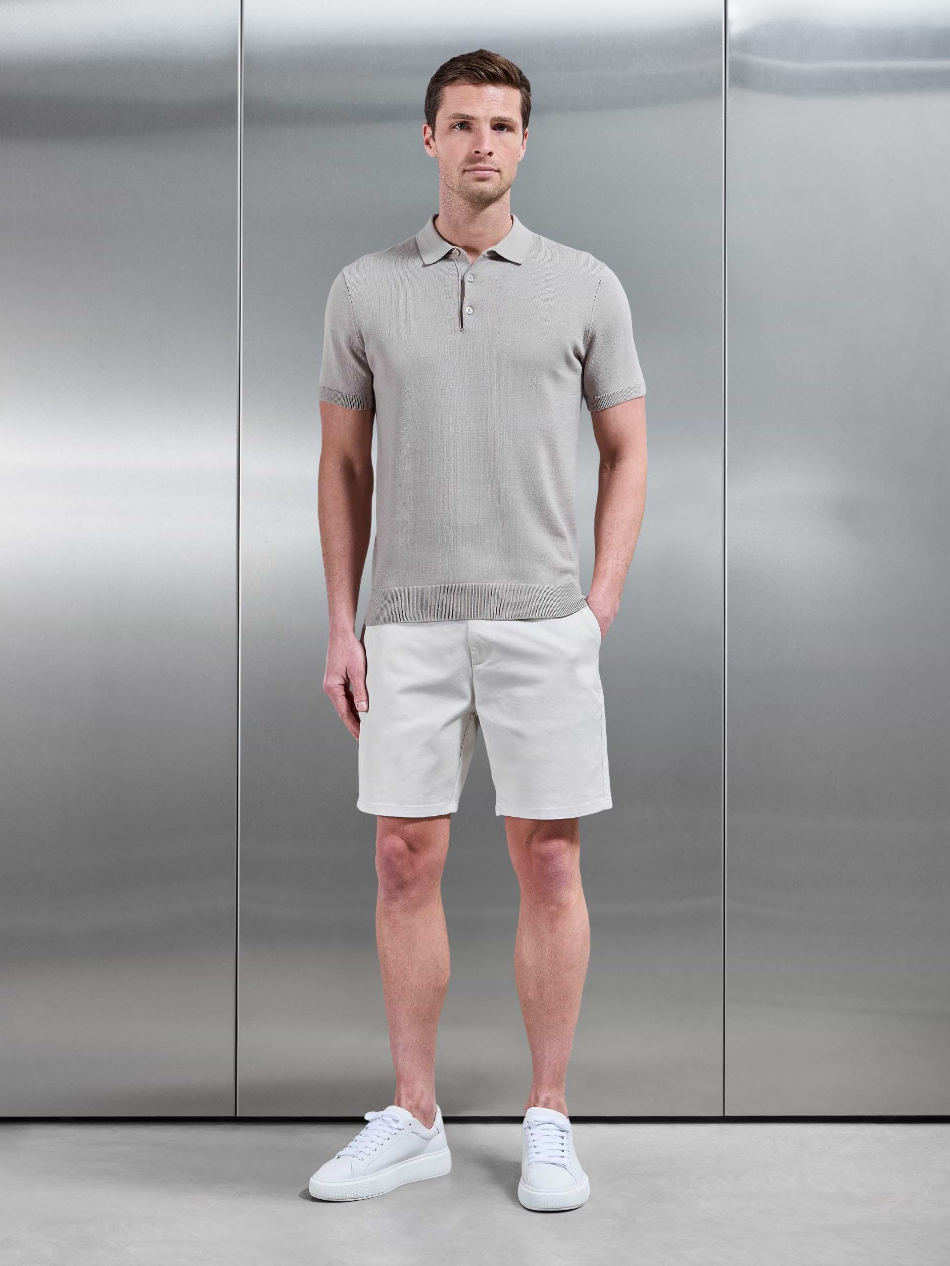 Mens Tailored Chino Short in Off White