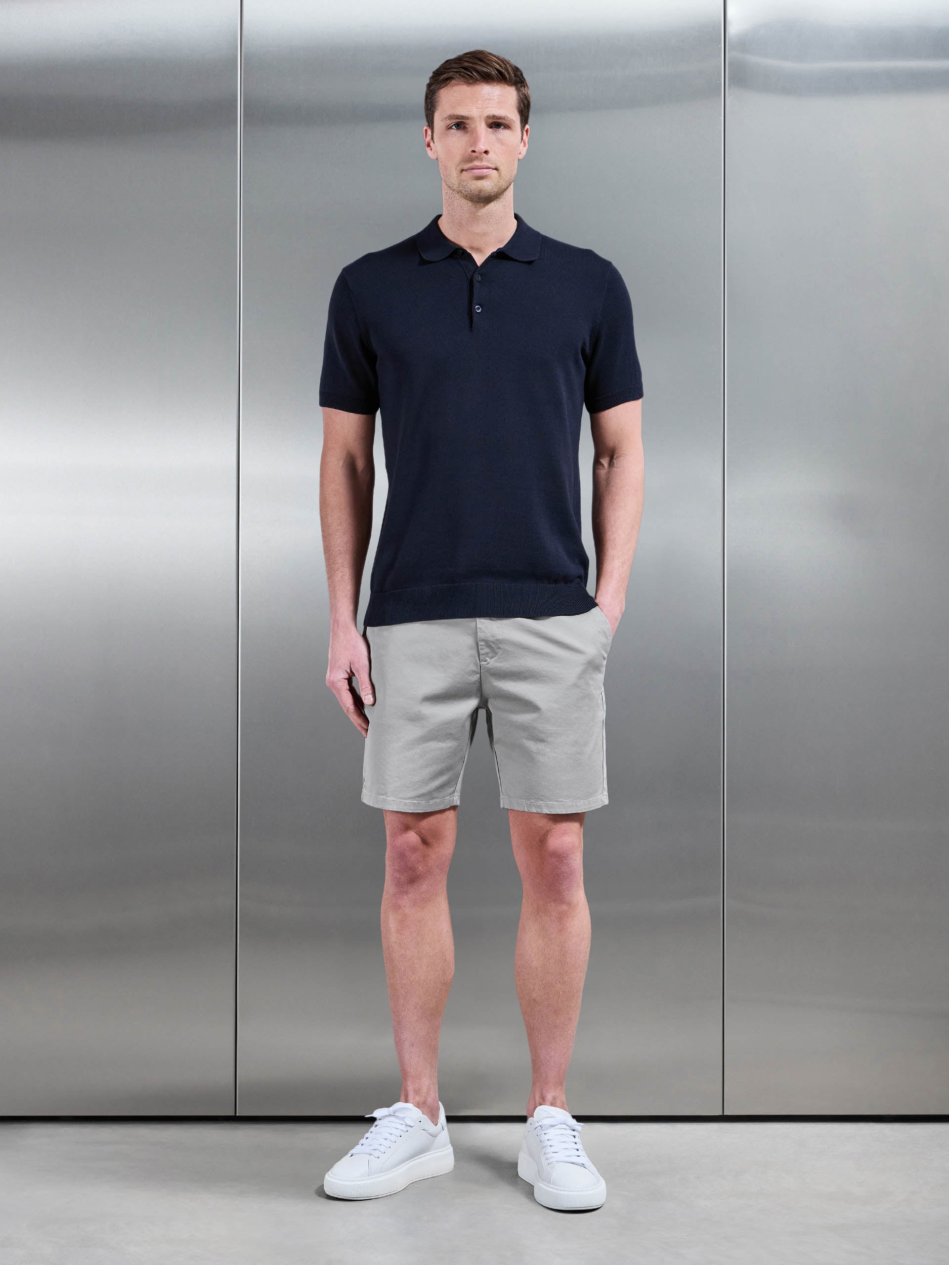Mens Tailored Chino Short in Stone