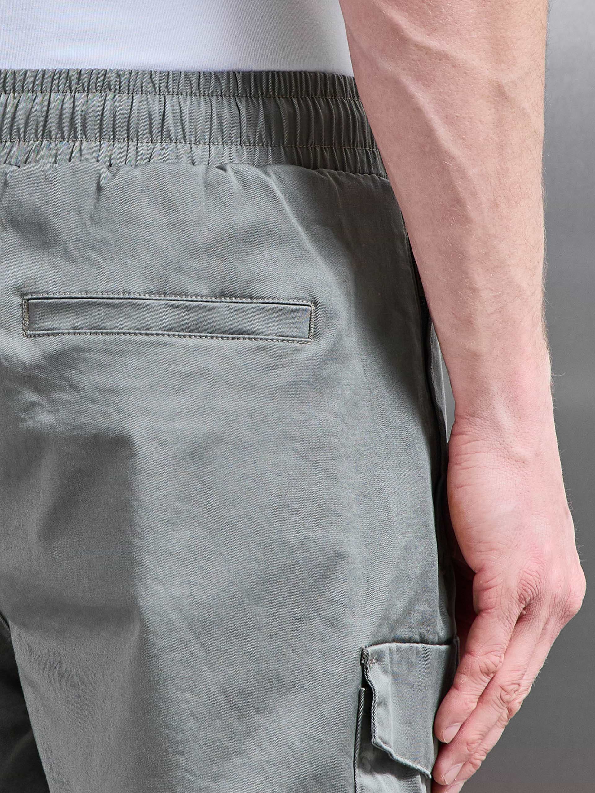 Tailored Drawstring Cargo Short in Olive