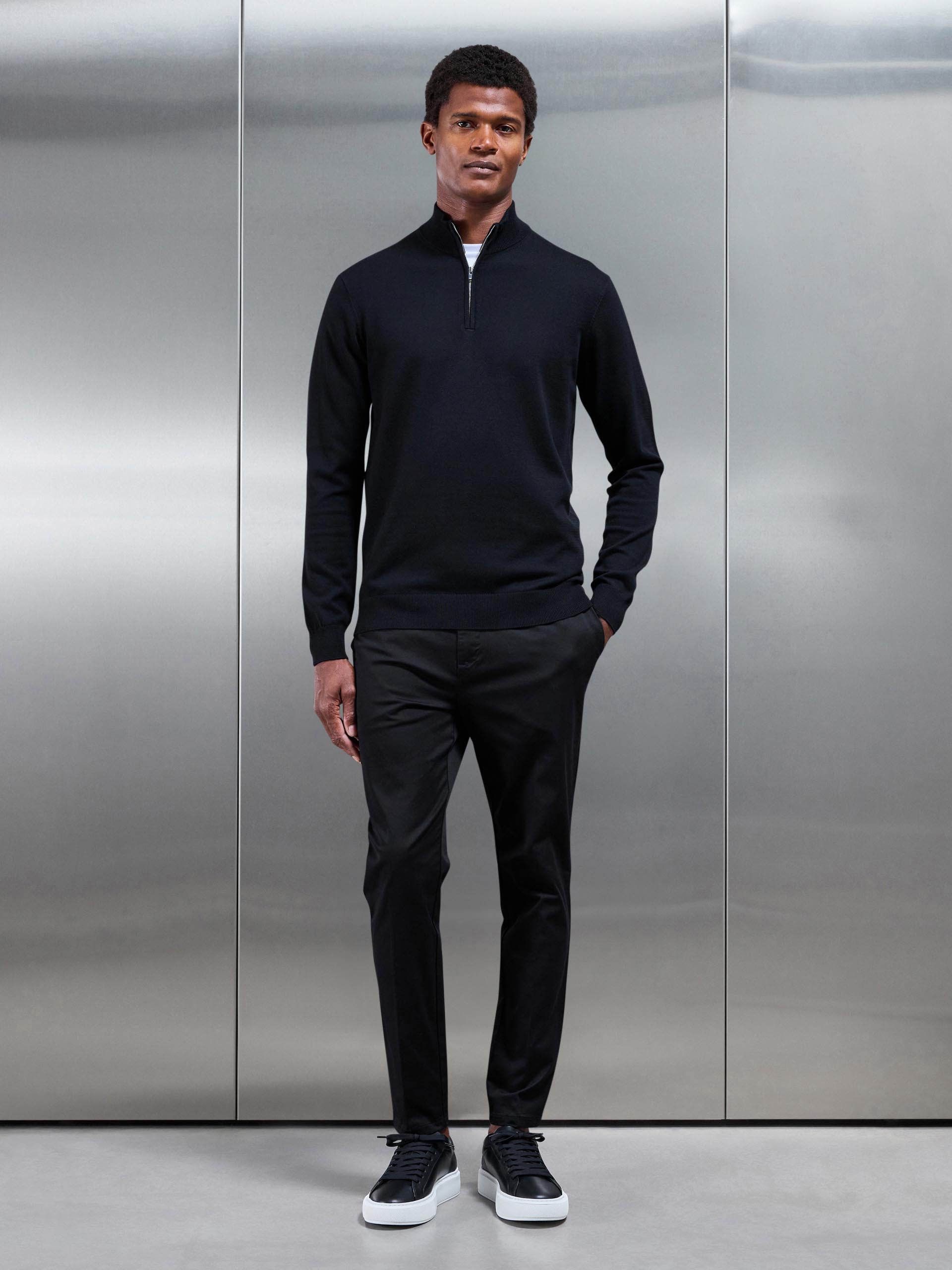 Mens Tailored Side Adjuster Chino Trouser in Black