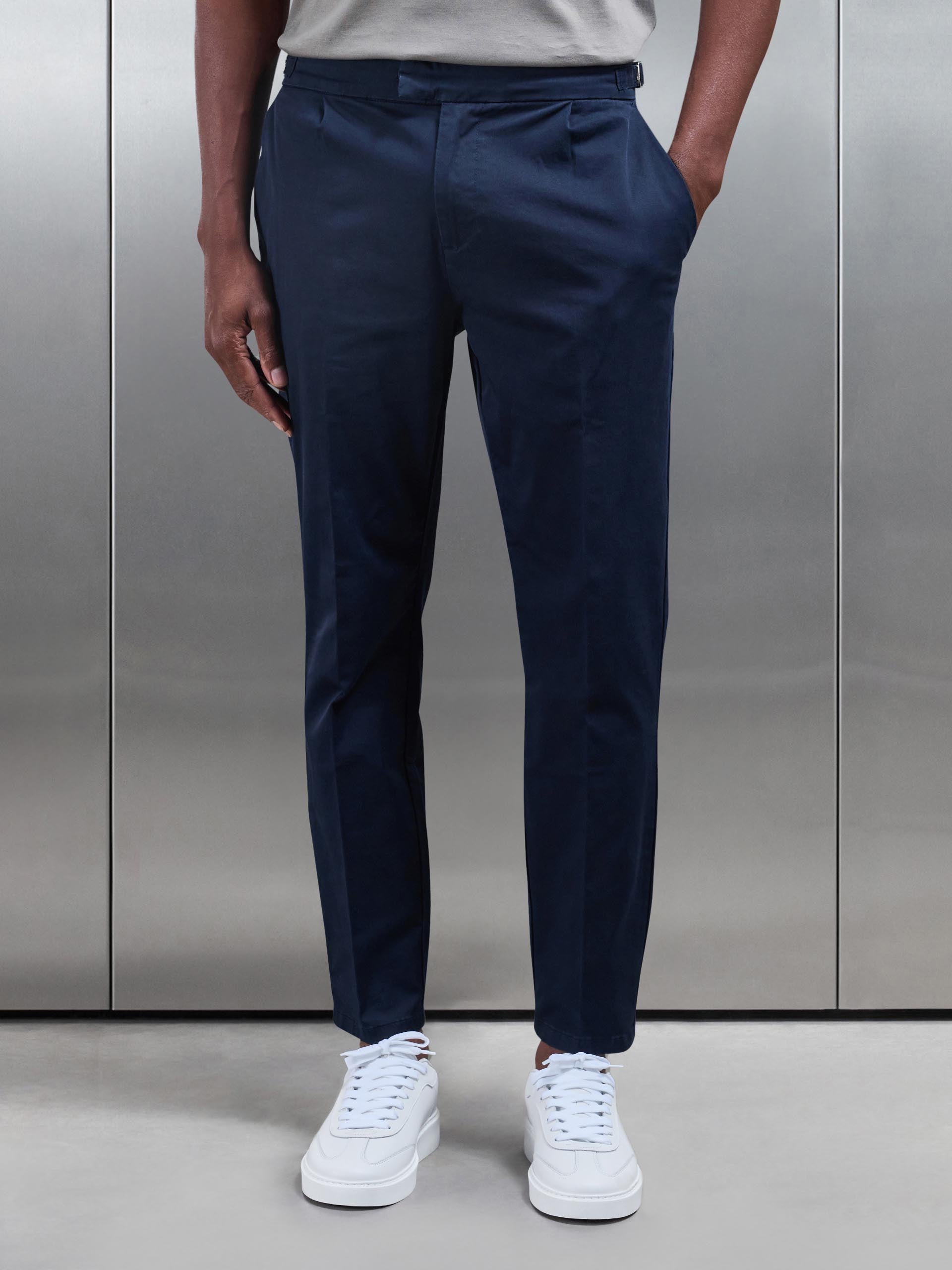 Mens Tailored Side Adjuster Chino Trouser in Navy