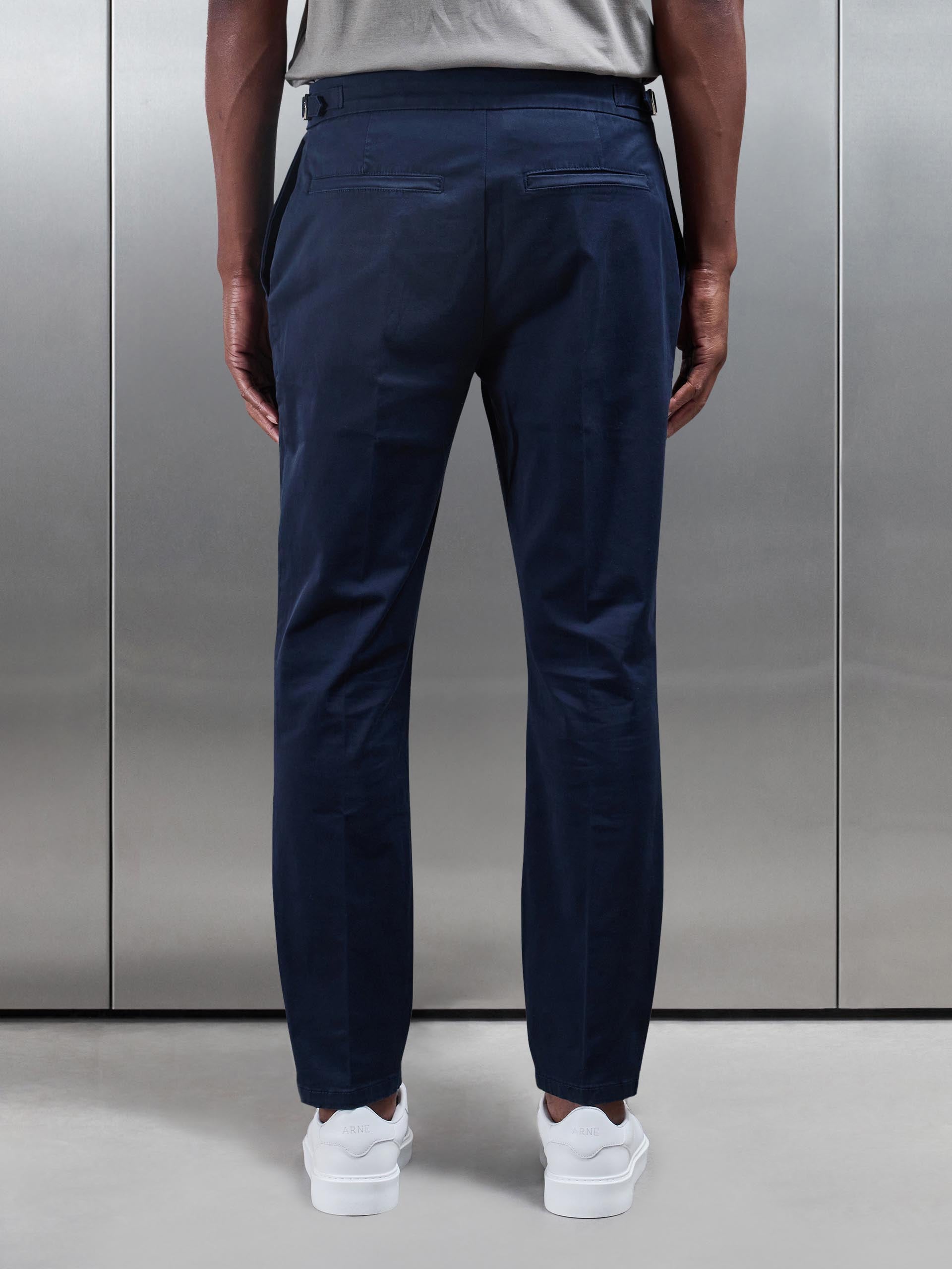 Mens Tailored Side Adjuster Chino Trouser in Navy