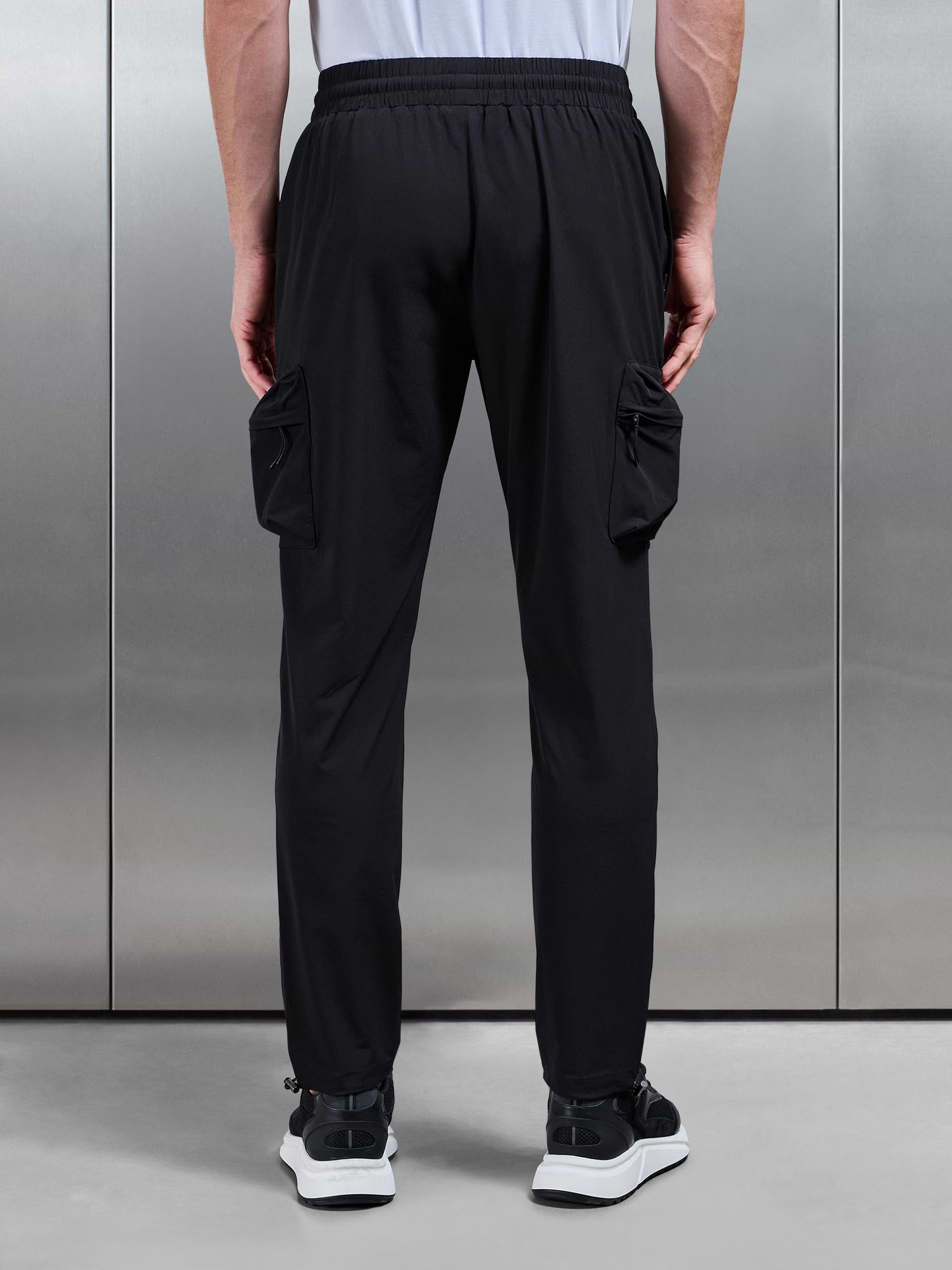 Technical 3D Cargo Pant in Black