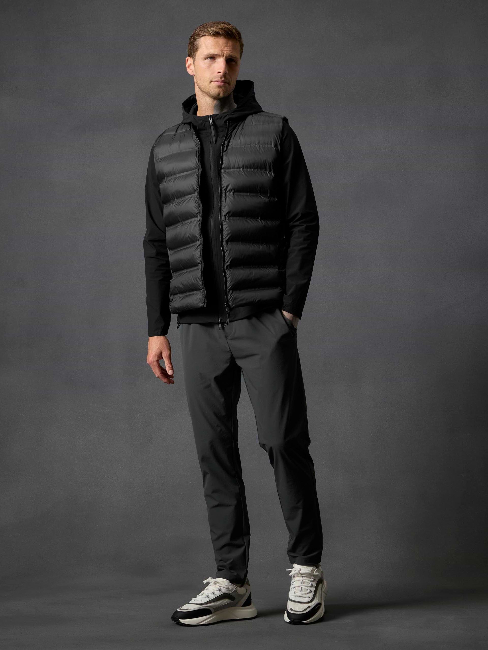 Mens Technical Bomber Gilet in Black