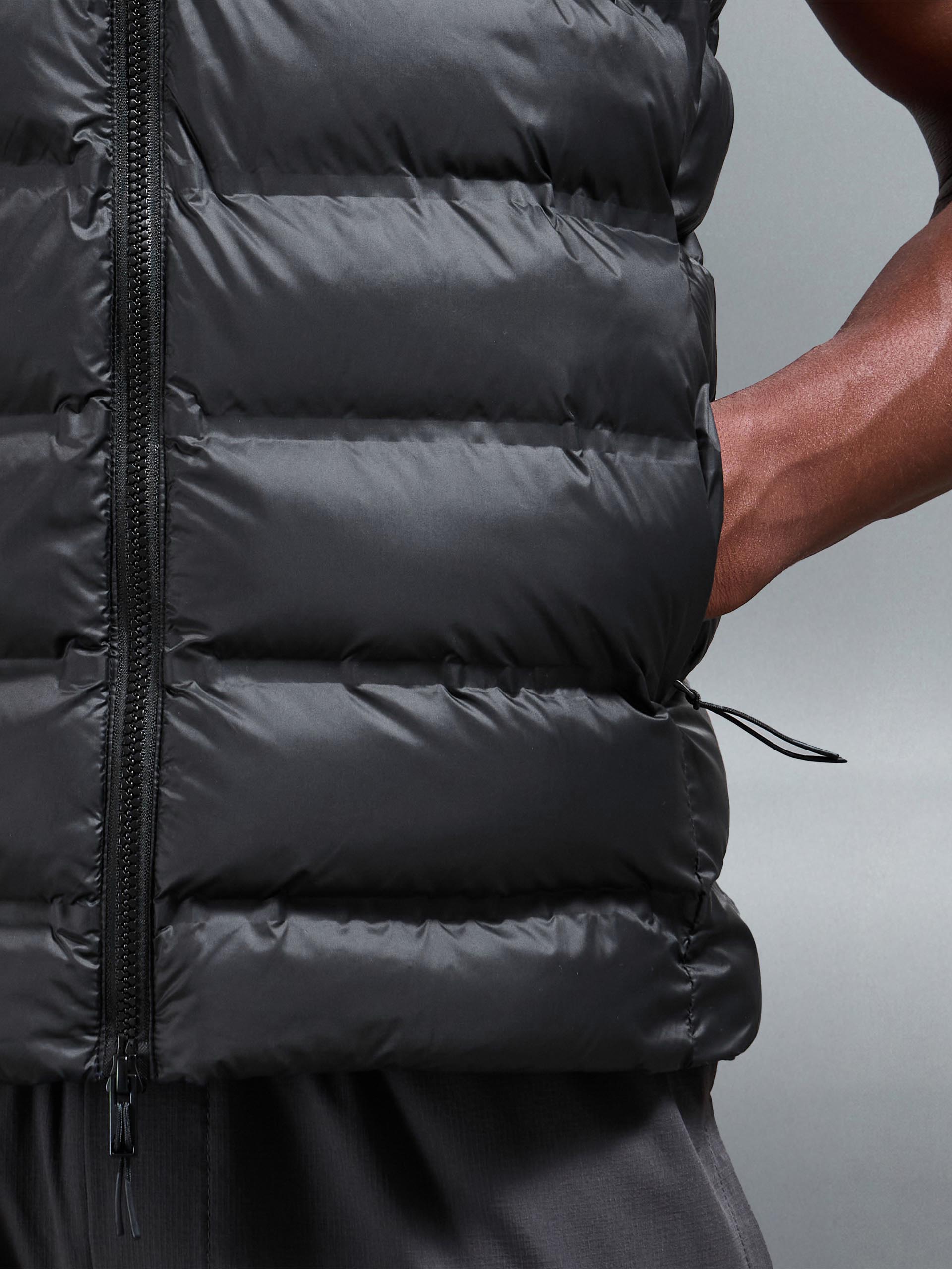 Mens Technical Bomber Gilet in Black