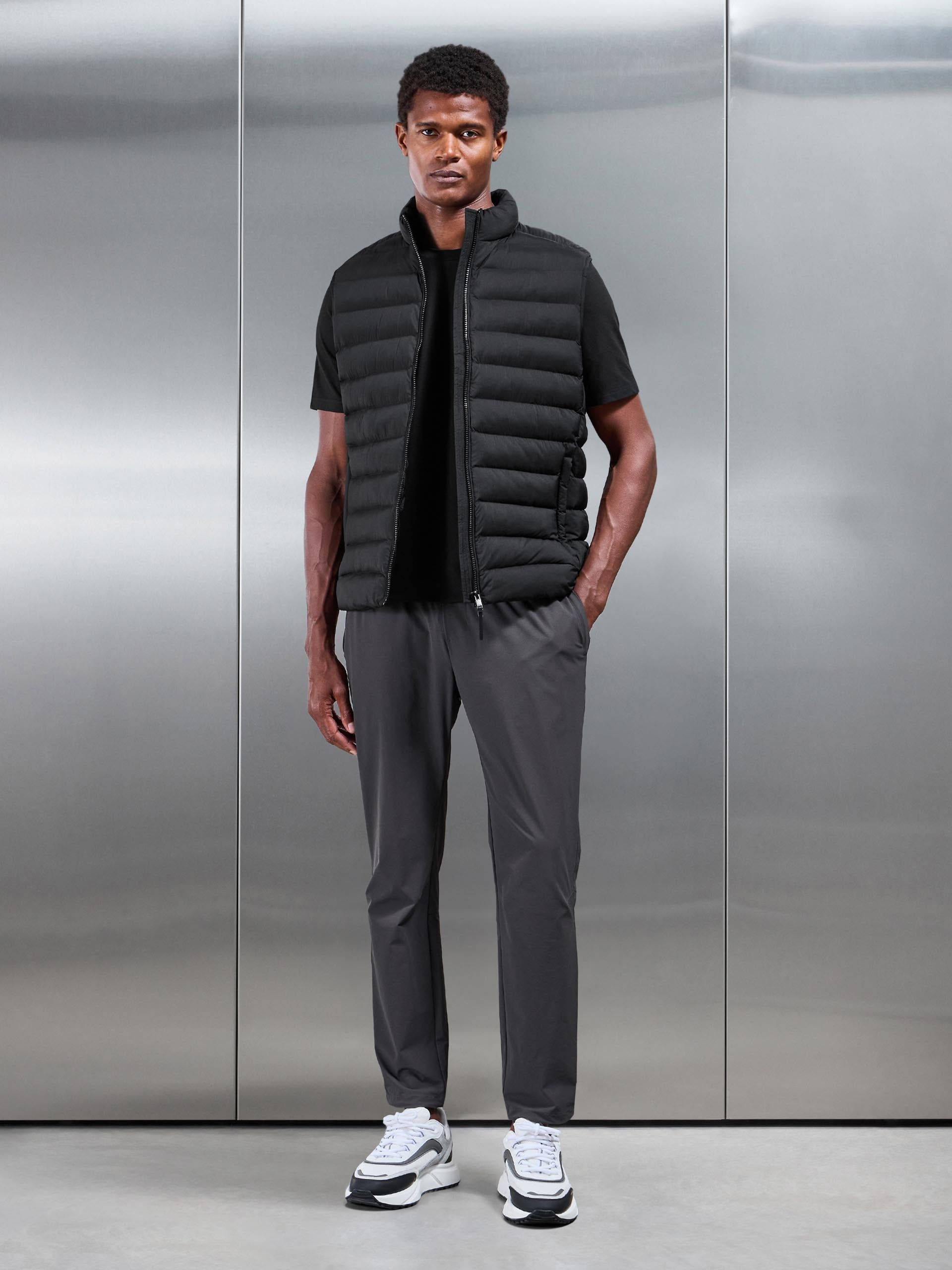 Mens Technical Puffer Gilet in Black