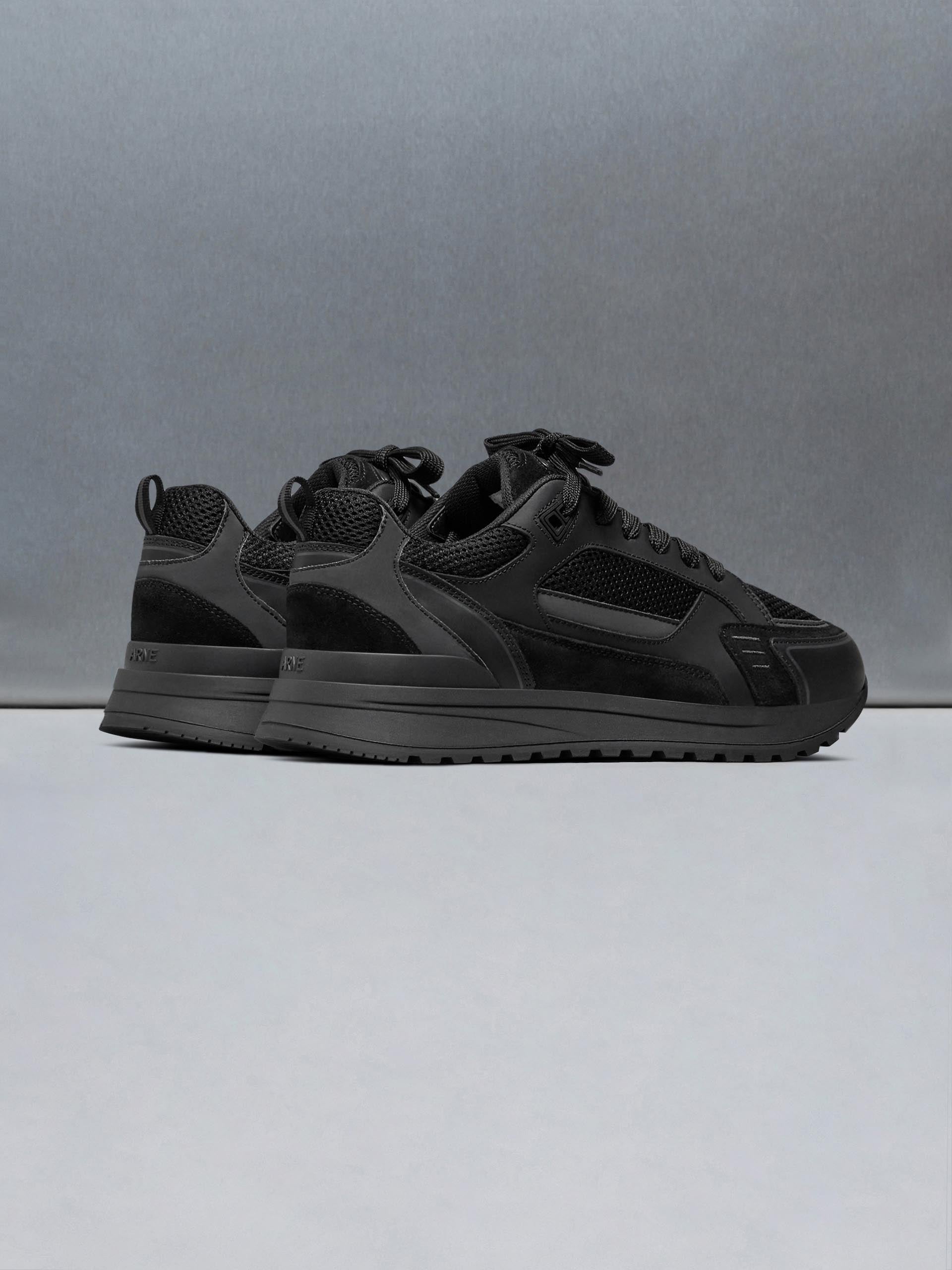 Mens Technical Racer in Triple Black