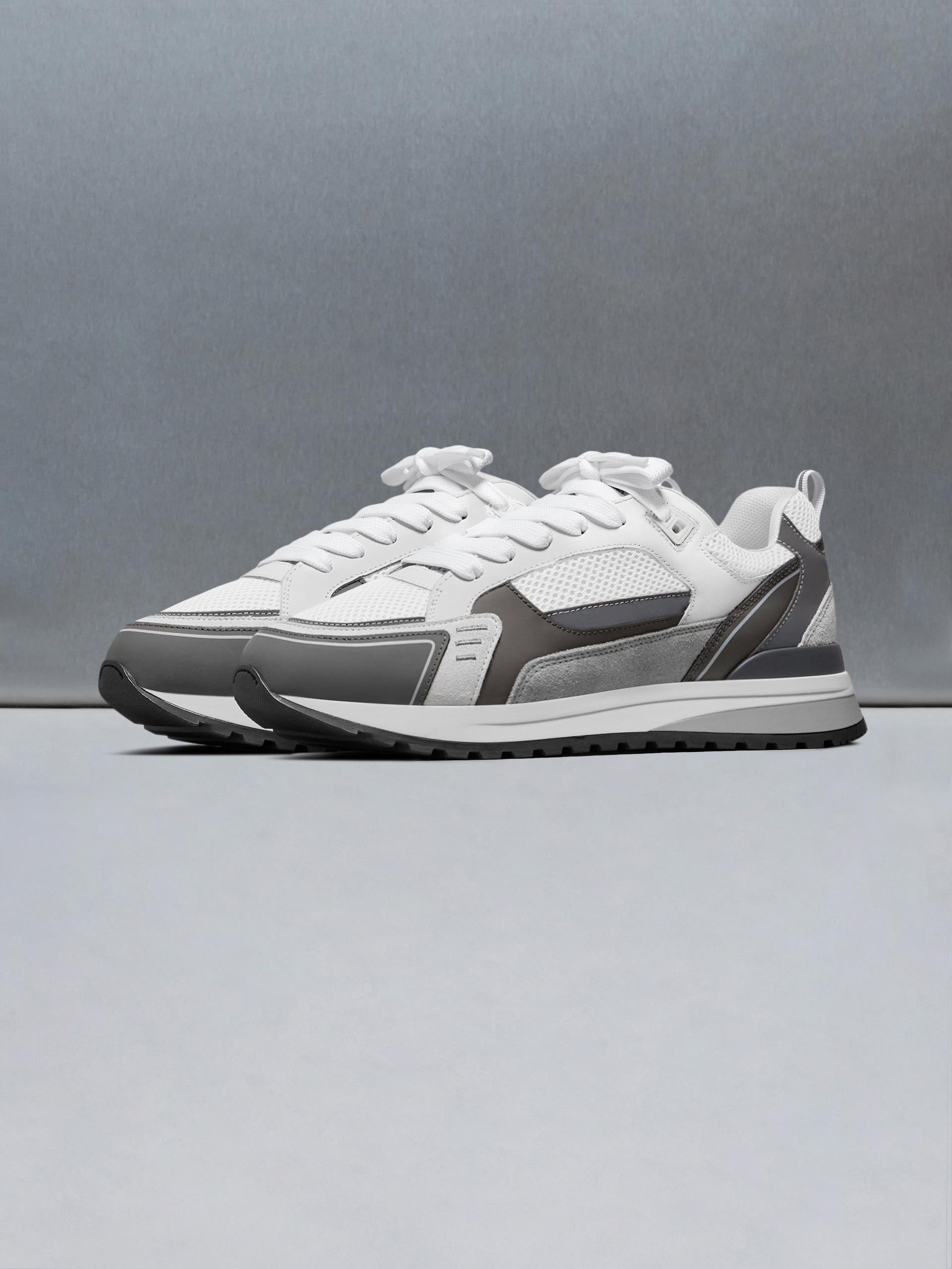 Mens Technical Racer in White Grey