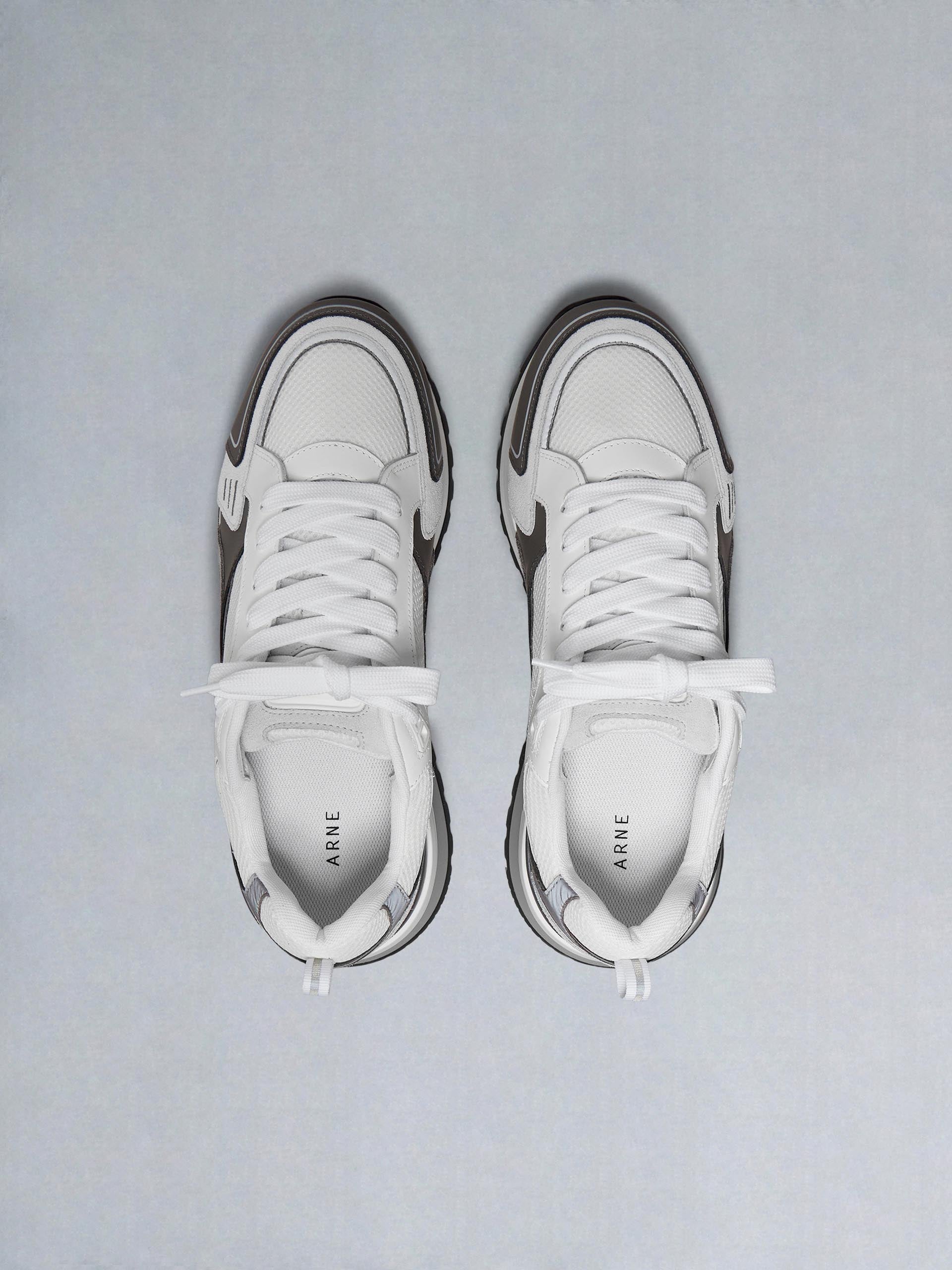 Mens Technical Racer in White Grey