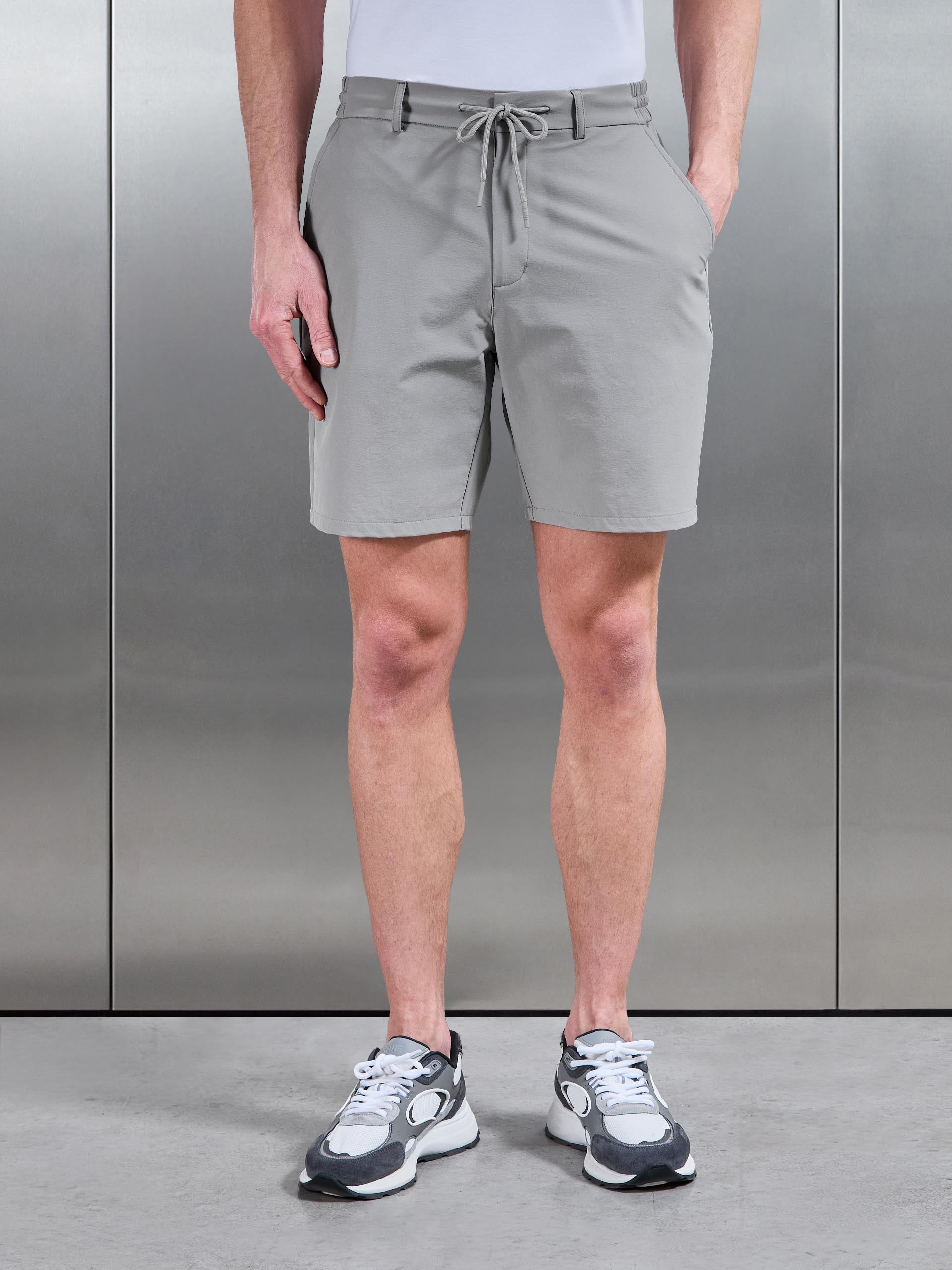 Mens Technical Stretch Chino Short in Mid Grey