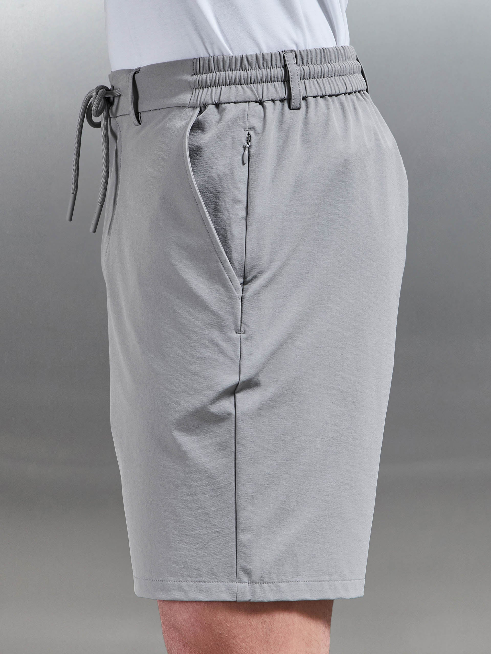 Mens Technical Stretch Chino Short in Mid Grey