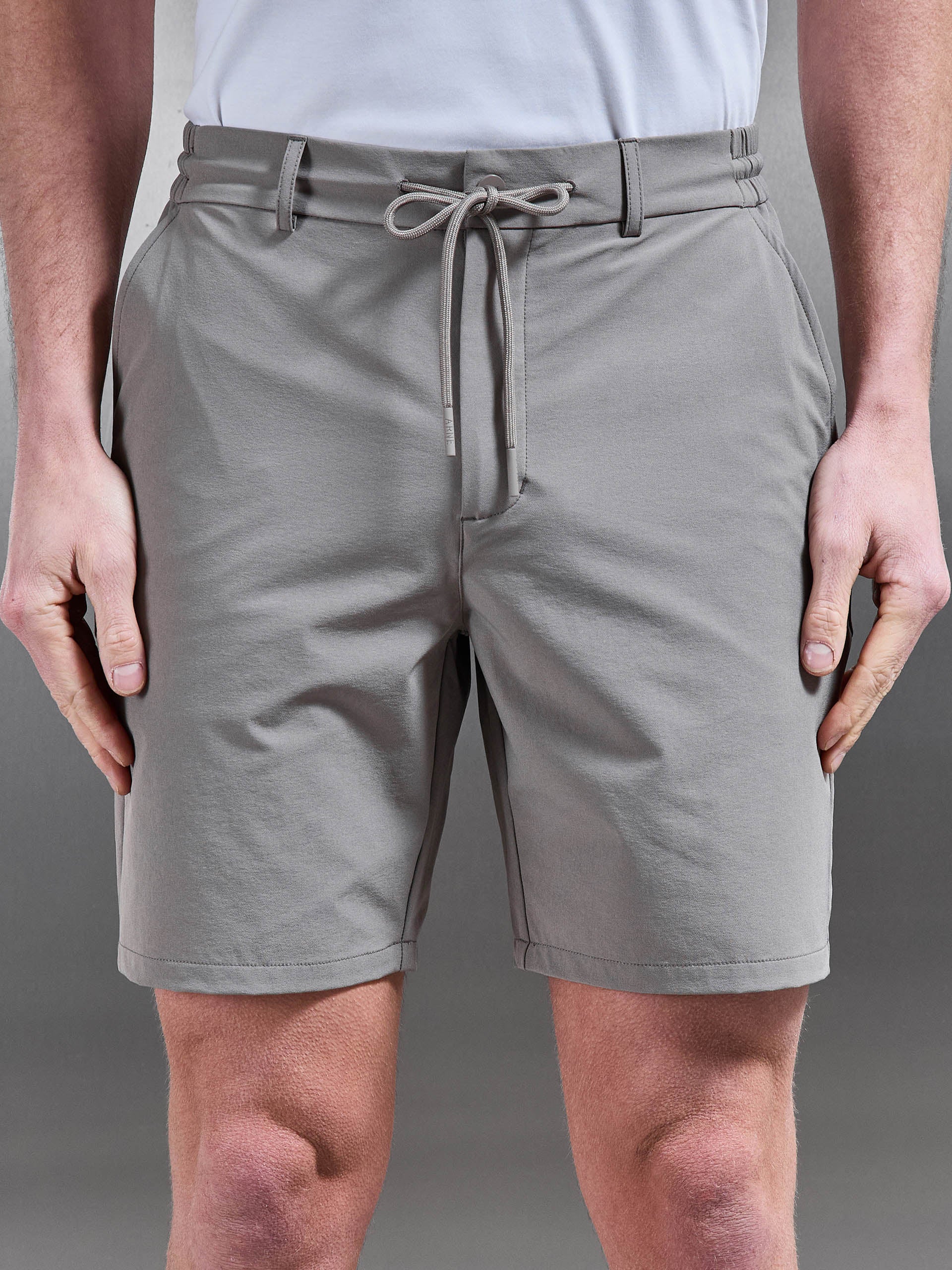 Mens Technical Stretch Chino Short in Taupe