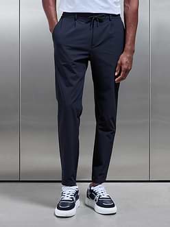 Mens Technical Stretch Chino Trouser in Navy