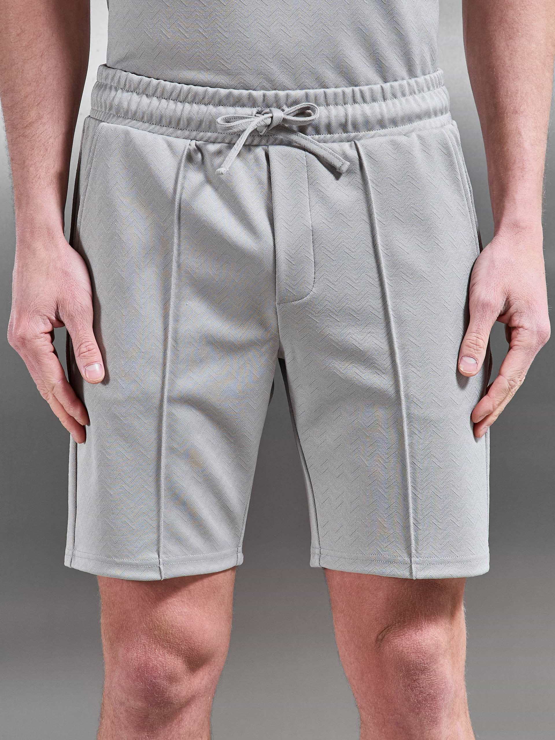 Textured Interlock Short in Stone