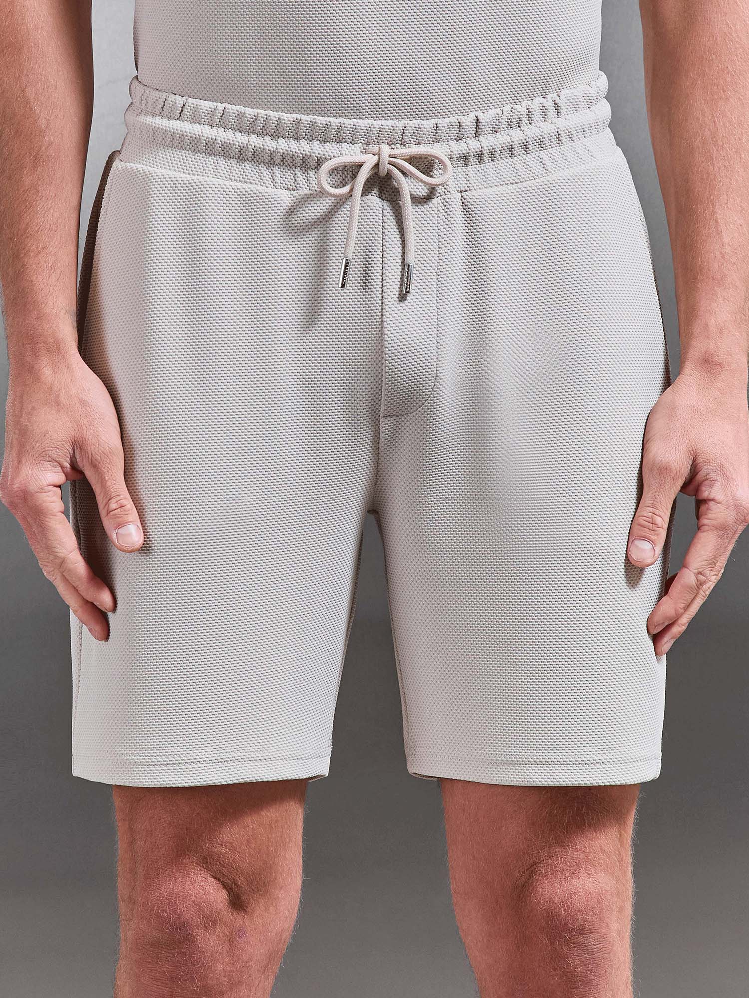 Mens Textured Jersey Short in Stone