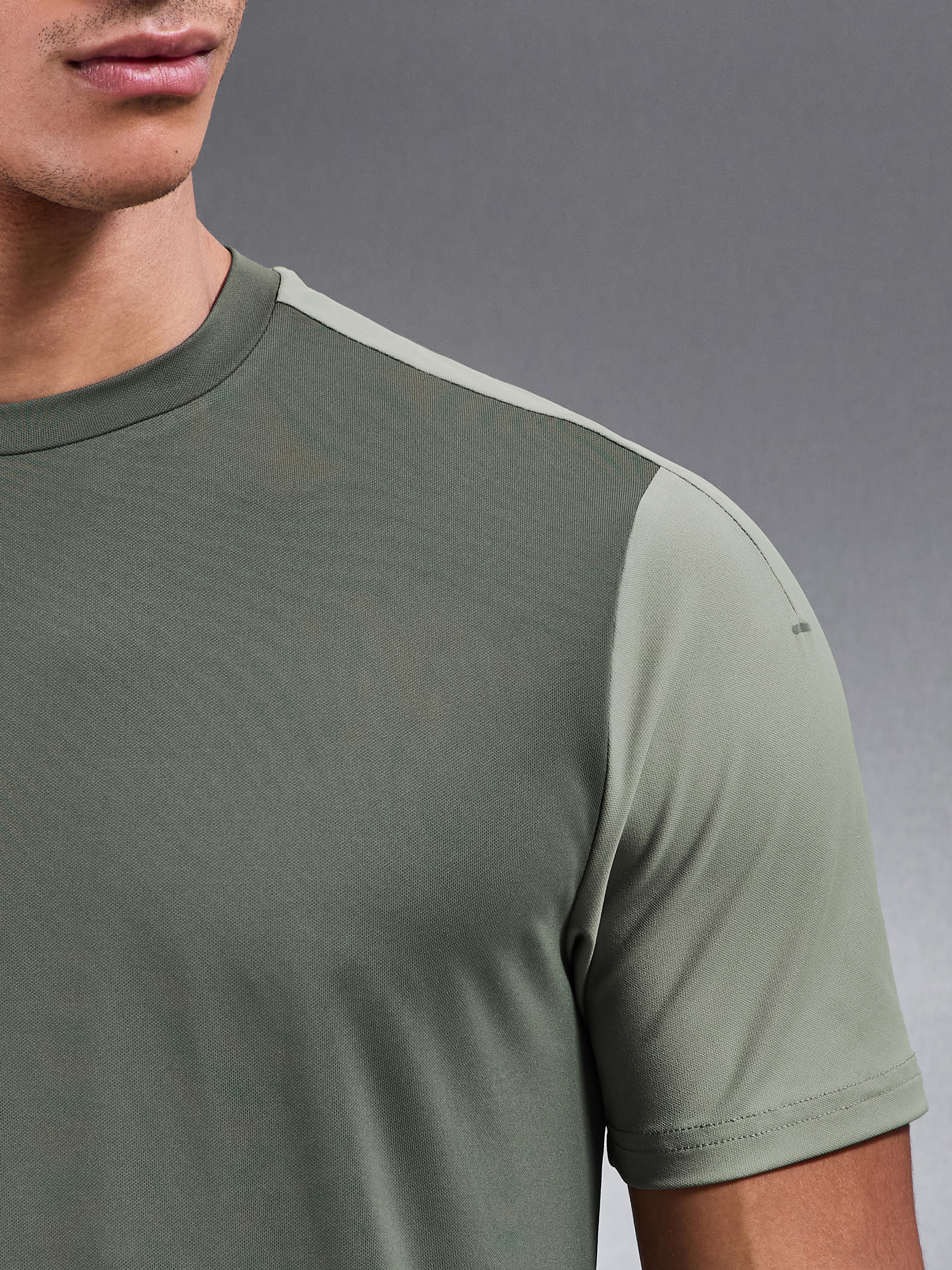 Mens Track Colour Block Active T-Shirt in Sage Light Sage
