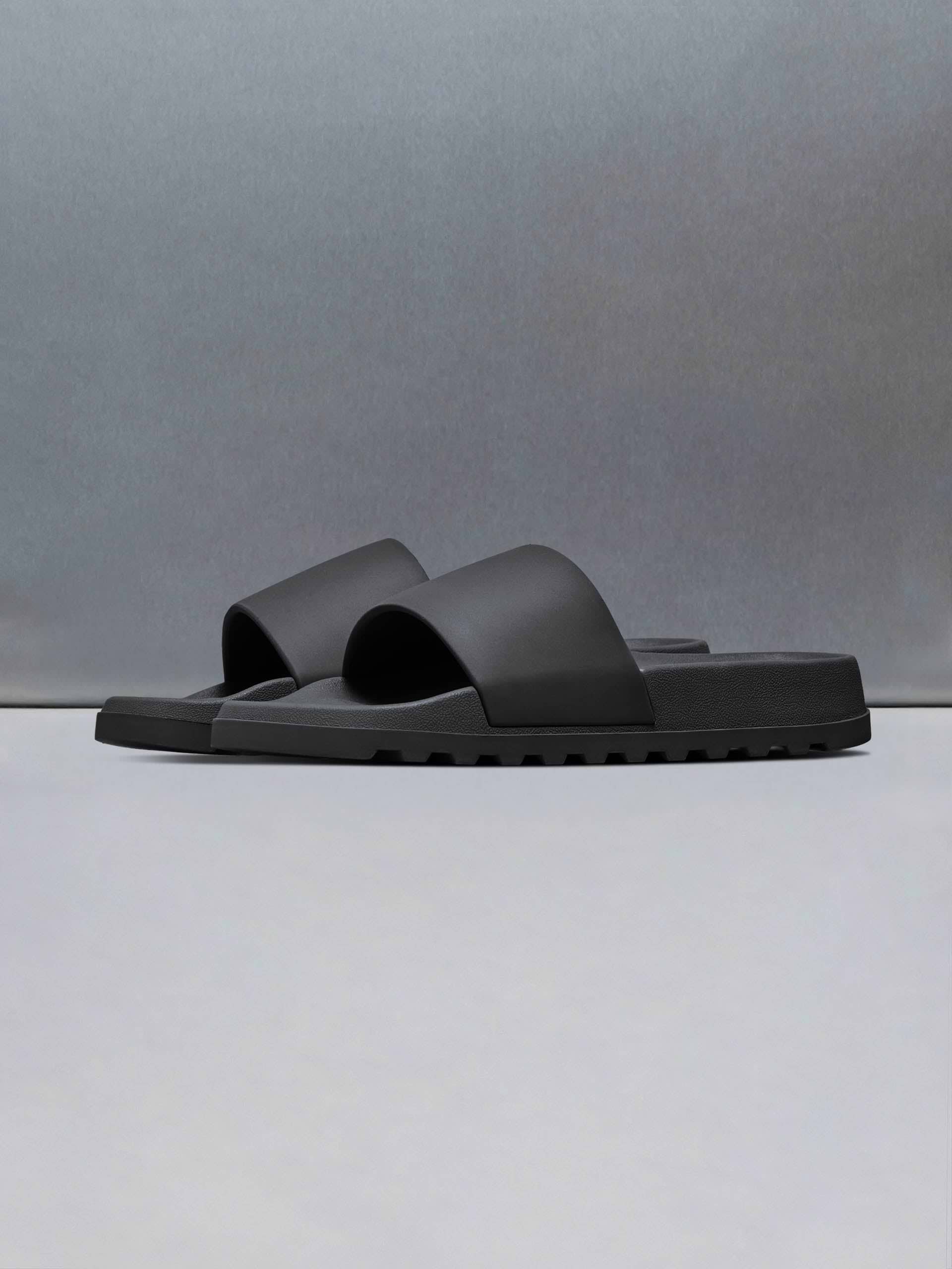 Track Slider in Black