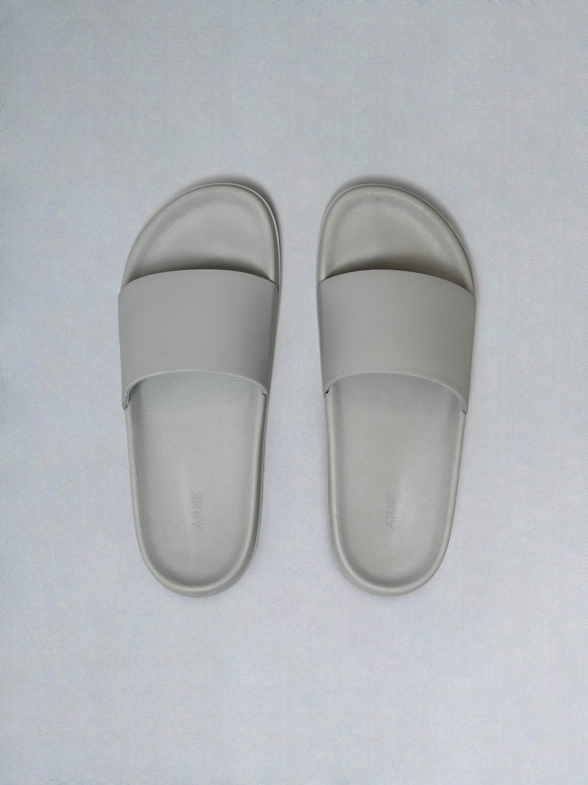 Mens Track Slider in Grey