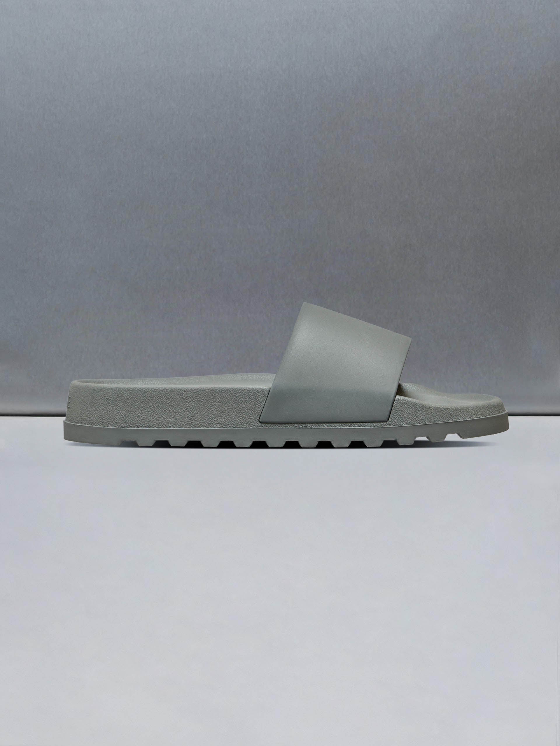 Mens Track Slider in Olive