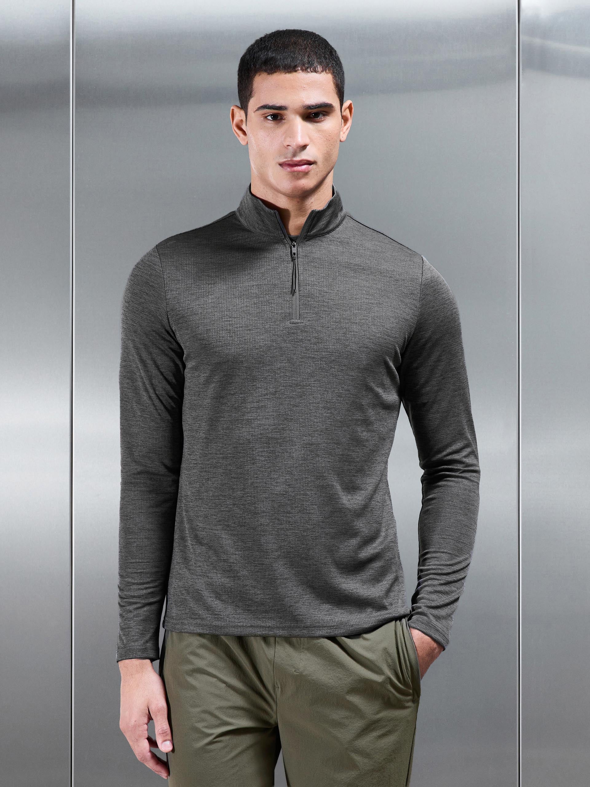 Mens Trail Half Zip in Charcoal