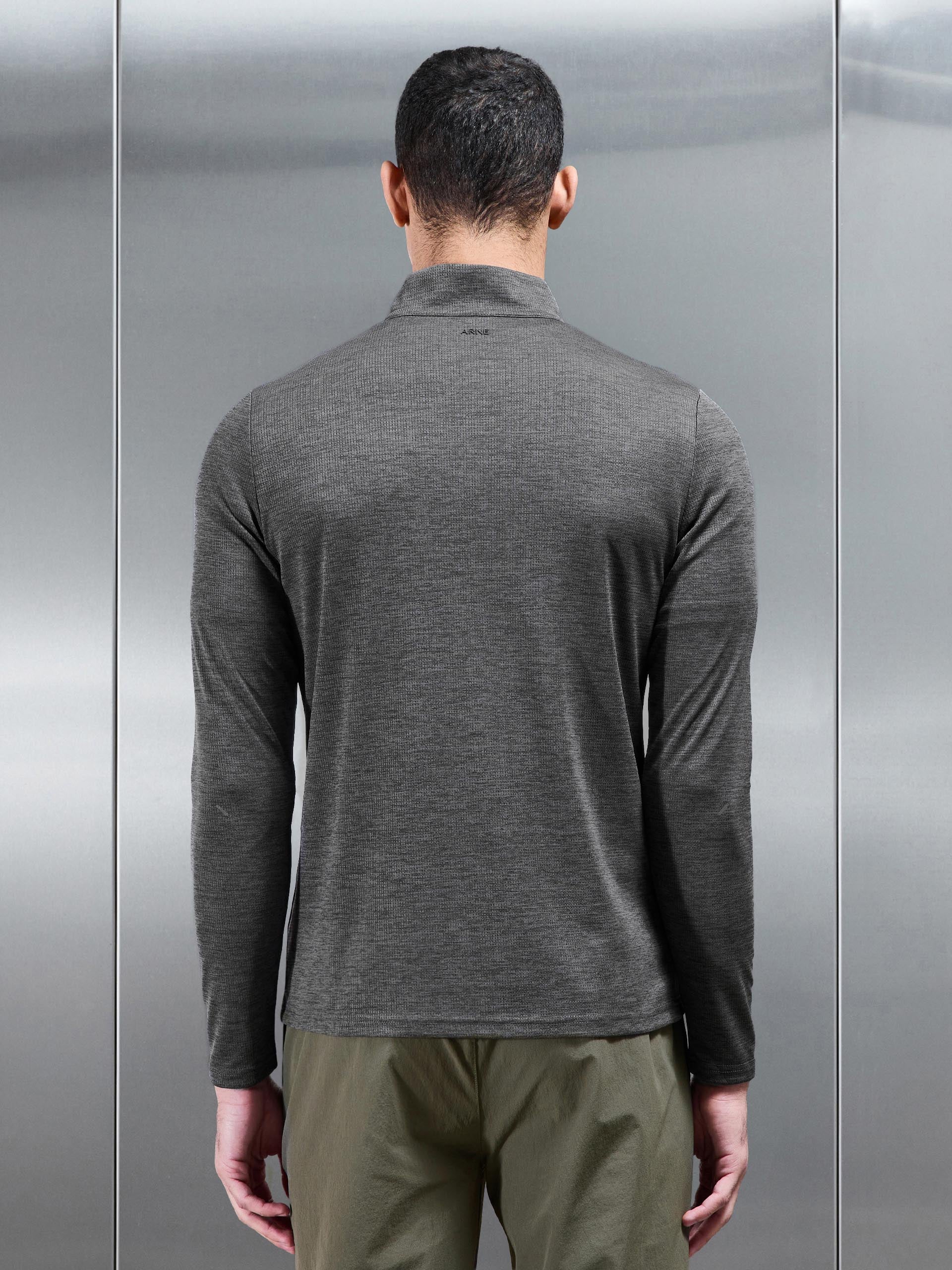 Mens Trail Half Zip in Charcoal