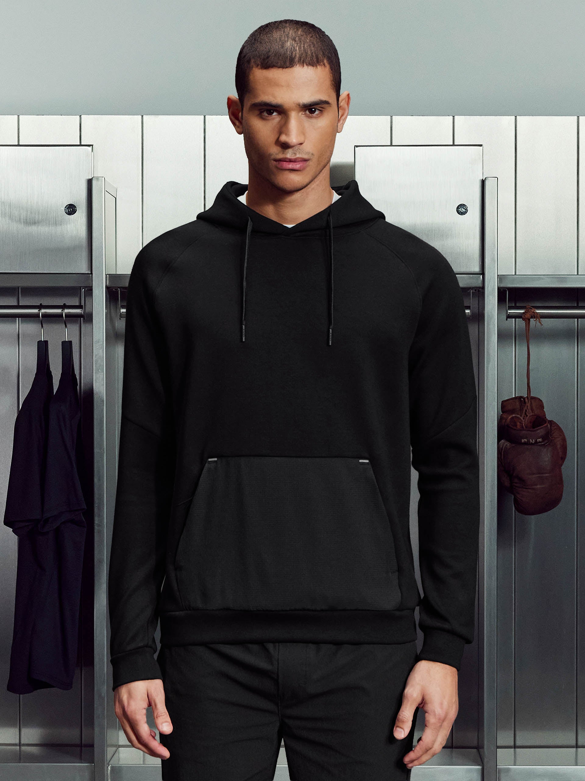 Mens Trail Hybrid Hoodie in Black