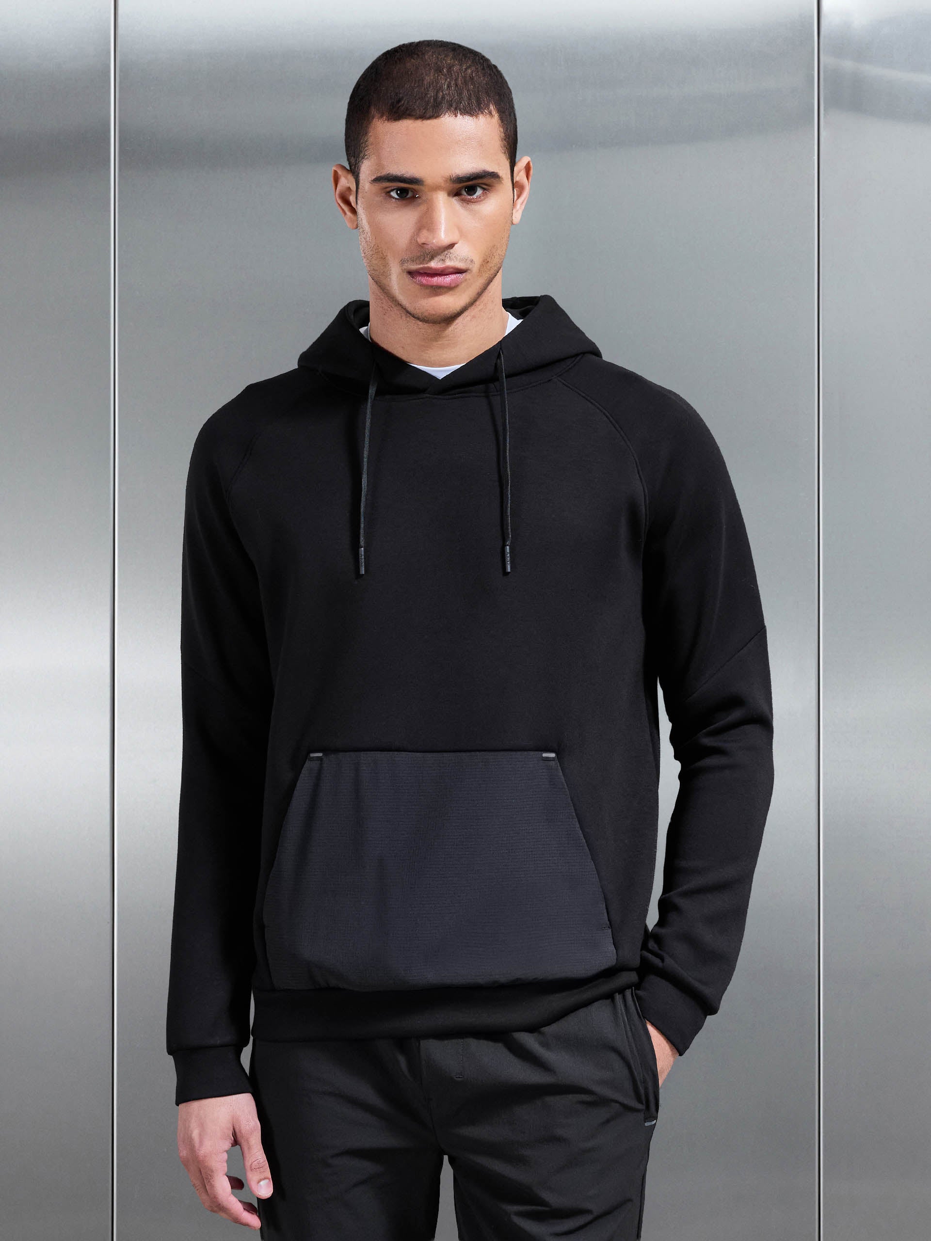 Mens Trail Hybrid Hoodie in Black