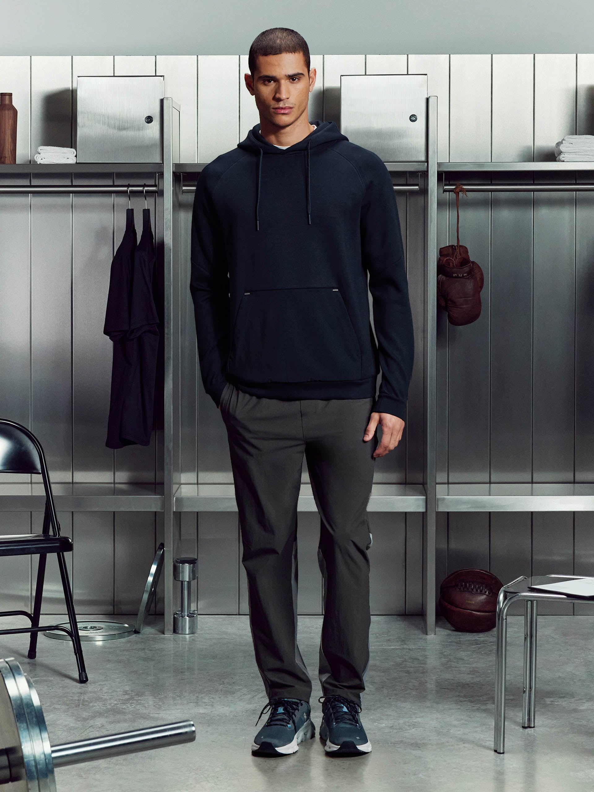 Mens Trail Hybrid Hoodie in Navy
