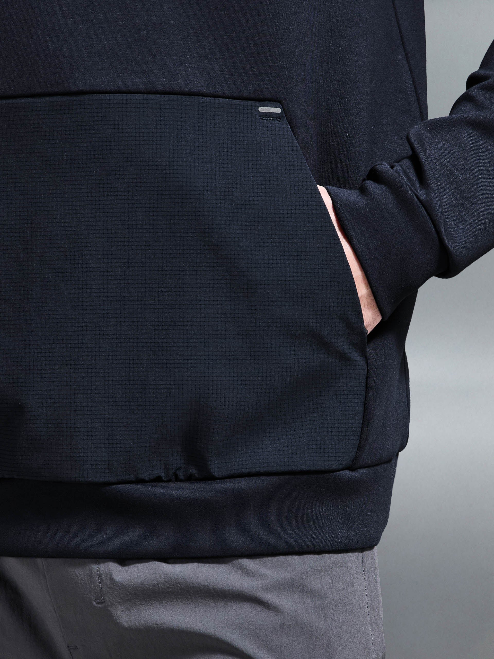 Mens Trail Hybrid Hoodie in Navy