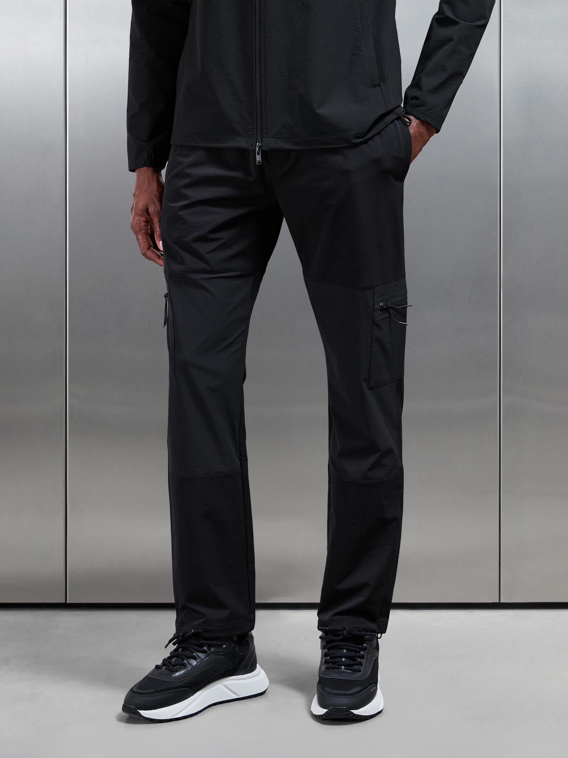 Mens Trail Pant in Black