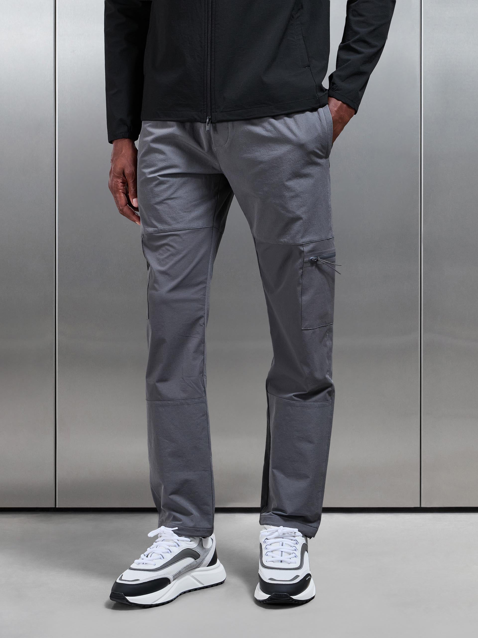 Mens Trail Pant in Grey