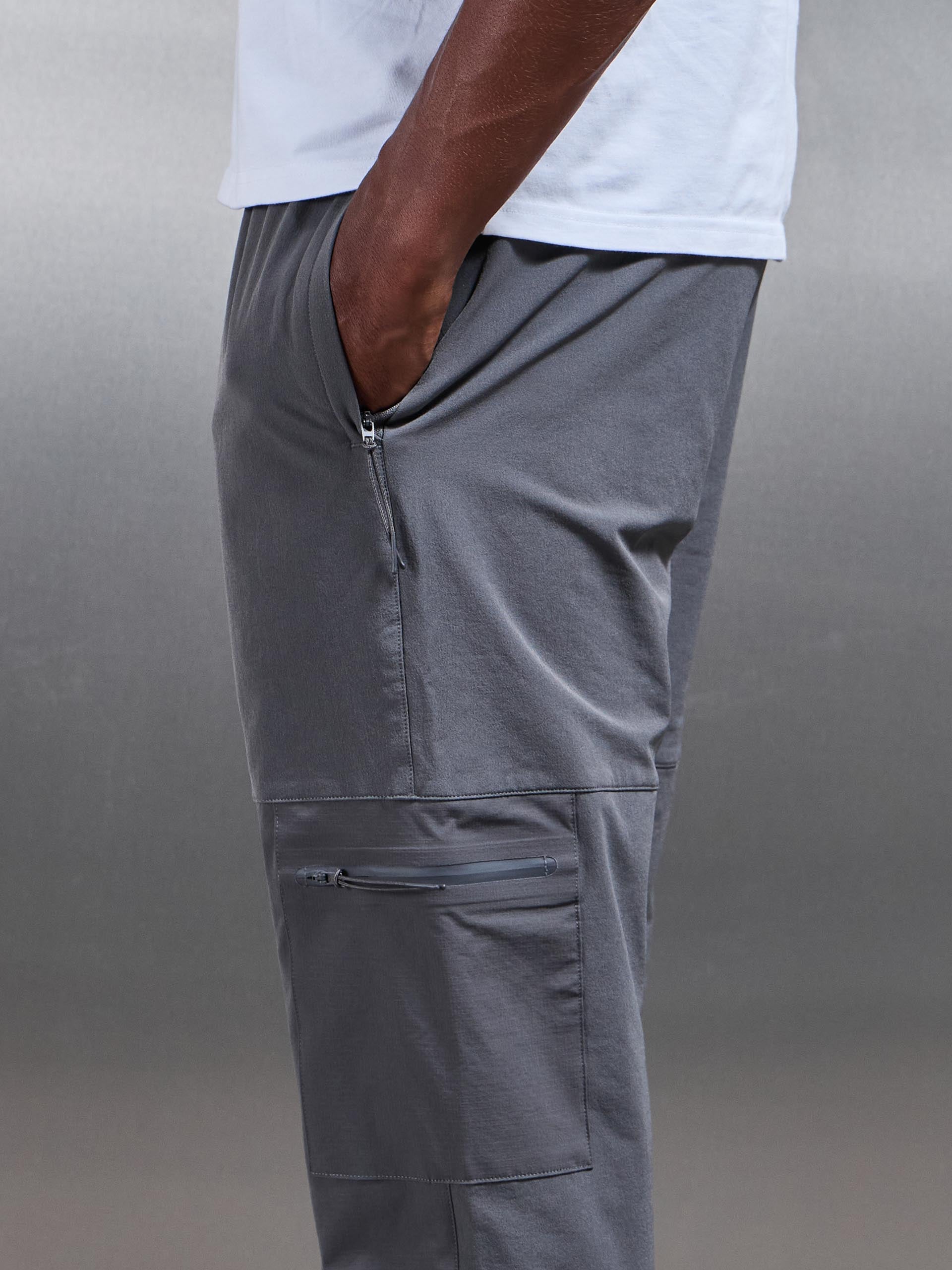 Mens Trail Pant in Grey