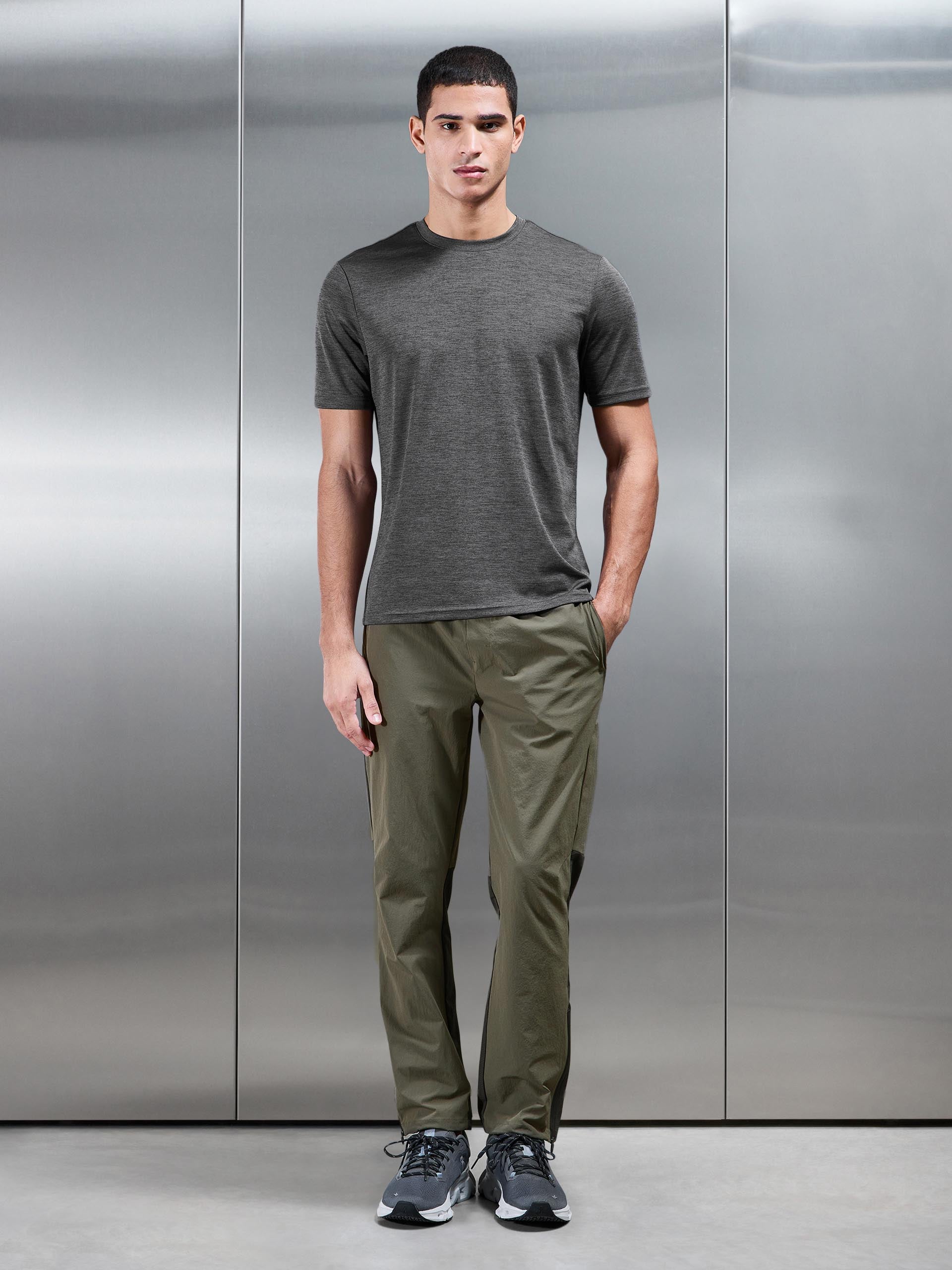 Mens Trail T-Shirt in Charcoal