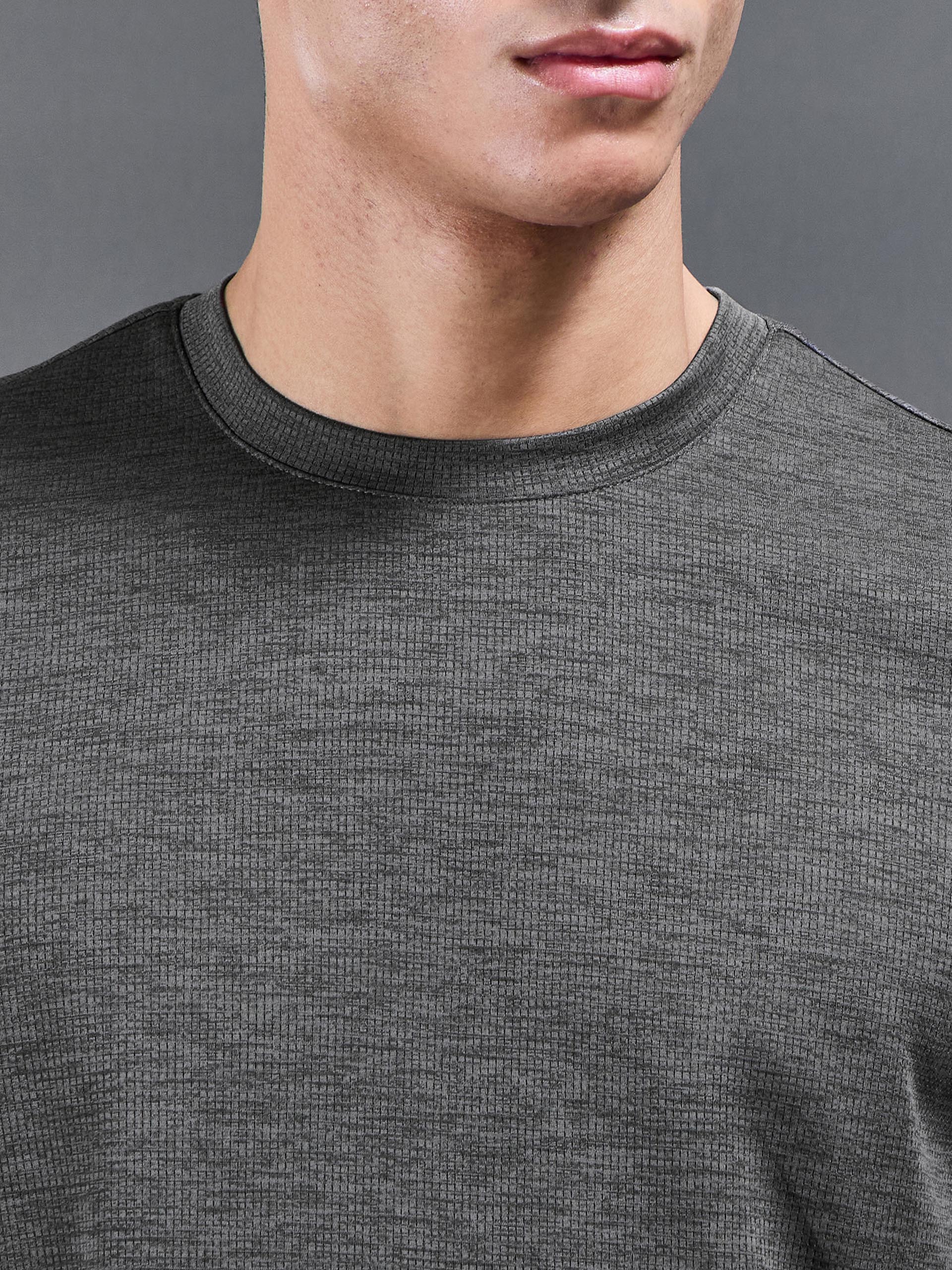 Mens Trail T-Shirt in Charcoal