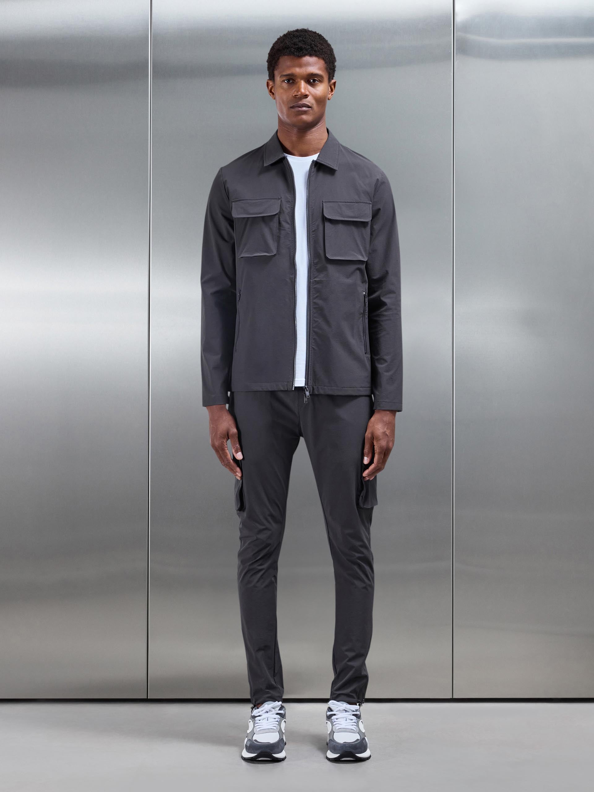 Mens Utility Cargo Overshirt in Grey
