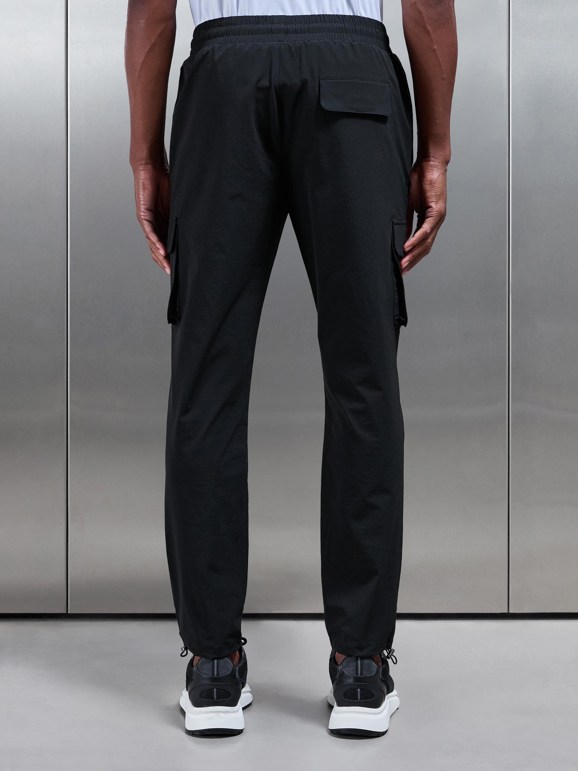 Mens Utility Cargo Pant in Black